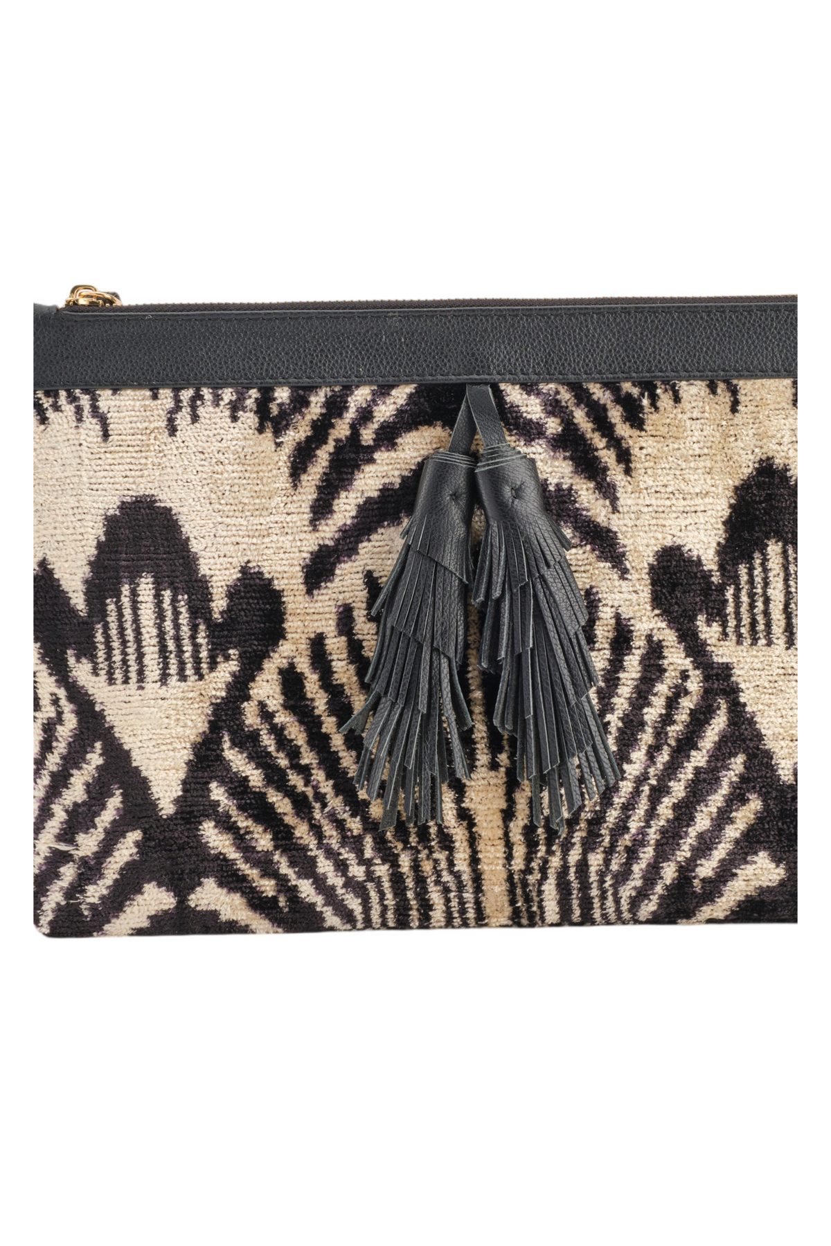 Flat Clutch With Tassel