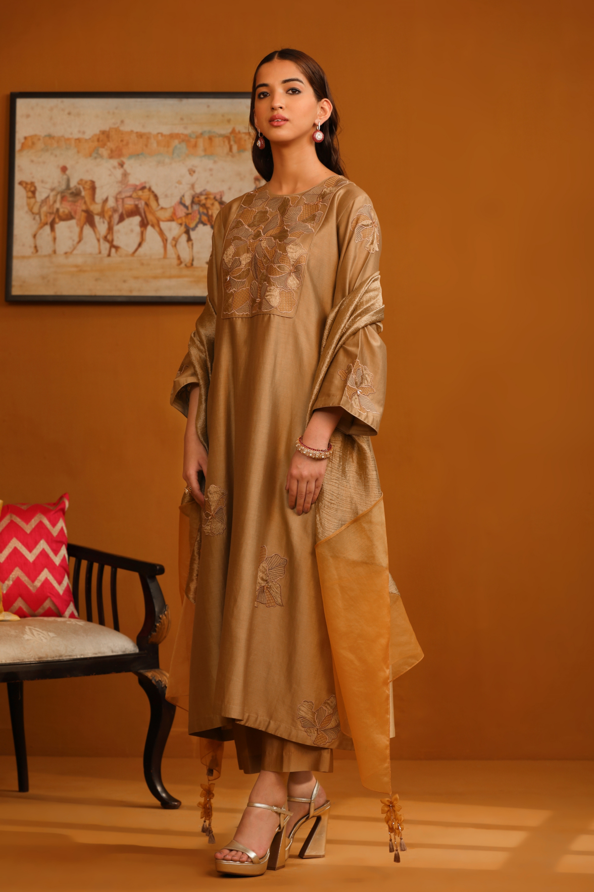 Nafeesa Applique Camel Suit Set