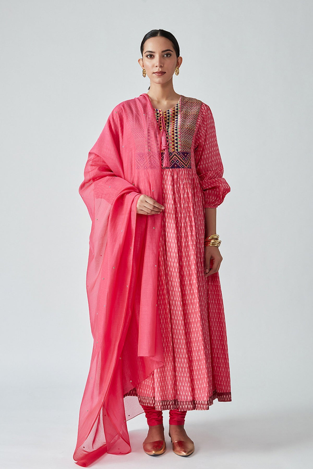 Menelaus Handloom Ikat Kurta Set