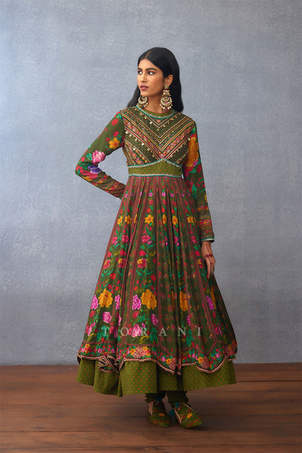 Dil Saaz Zareen Anarkali Set