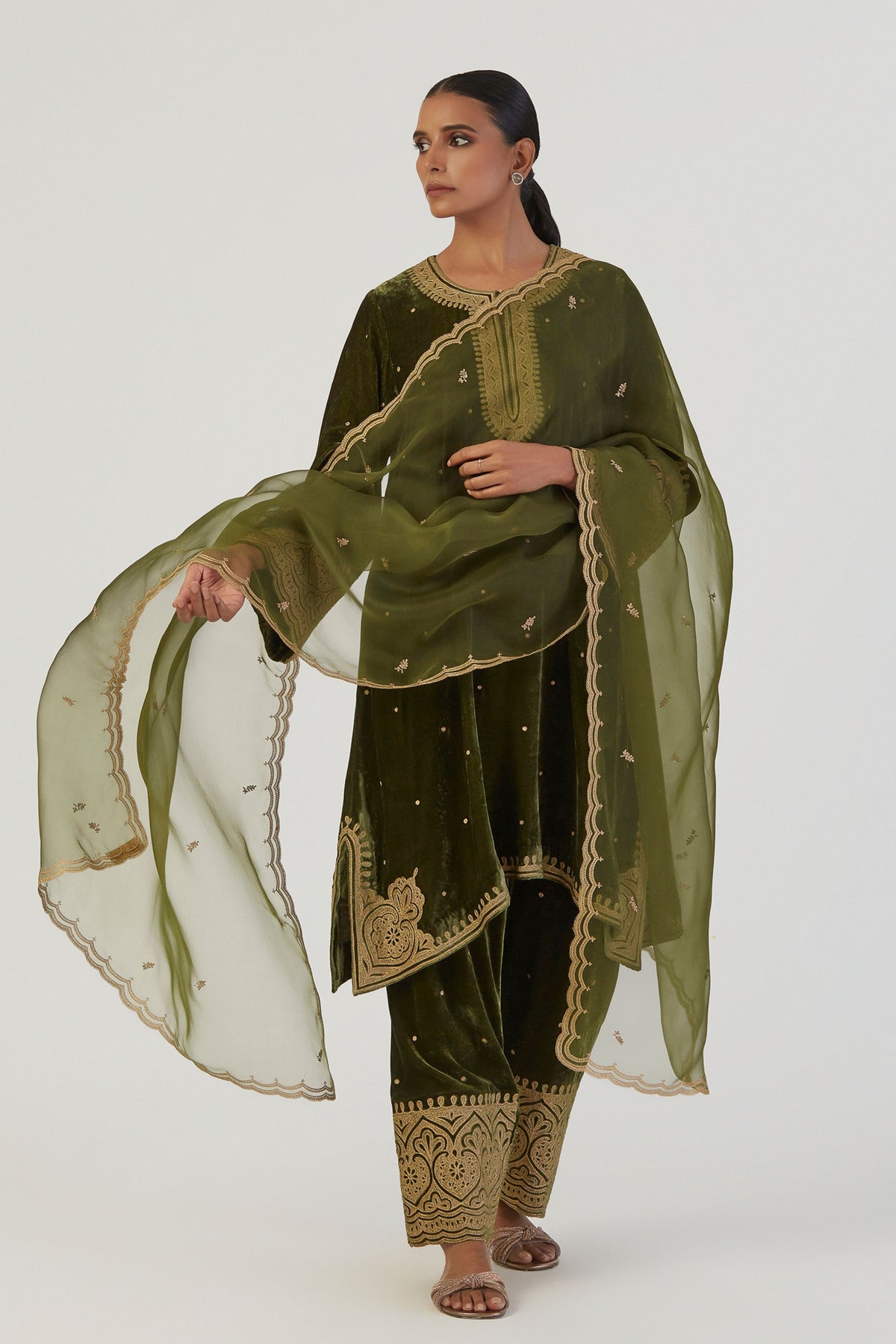 Saba Velvet Kurta and Pant