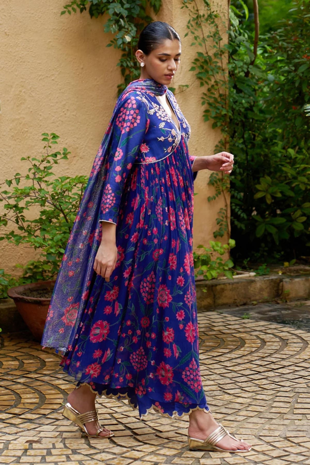 Azalea Anarkali Set