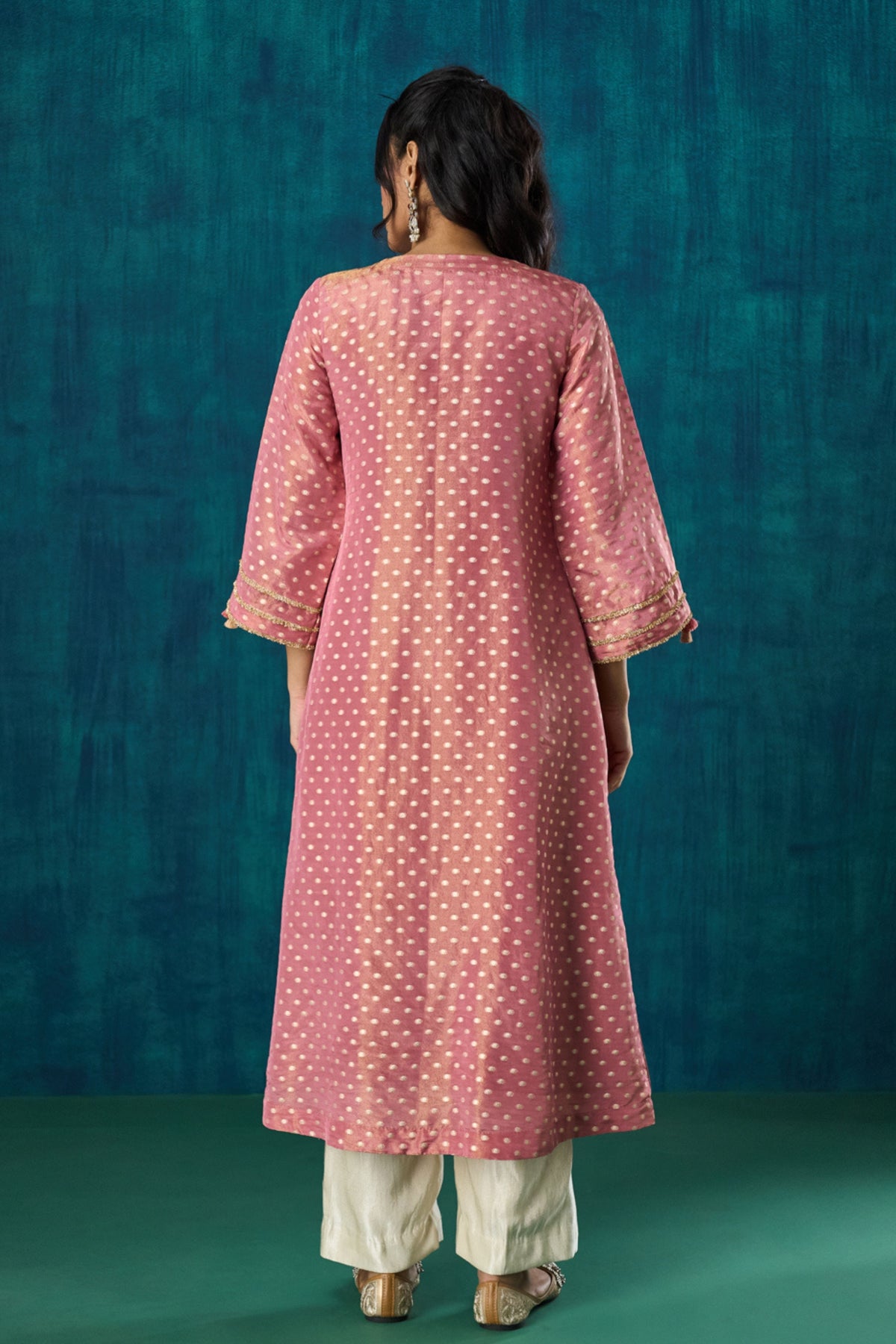 Pink Zari Booti Kurta Sets