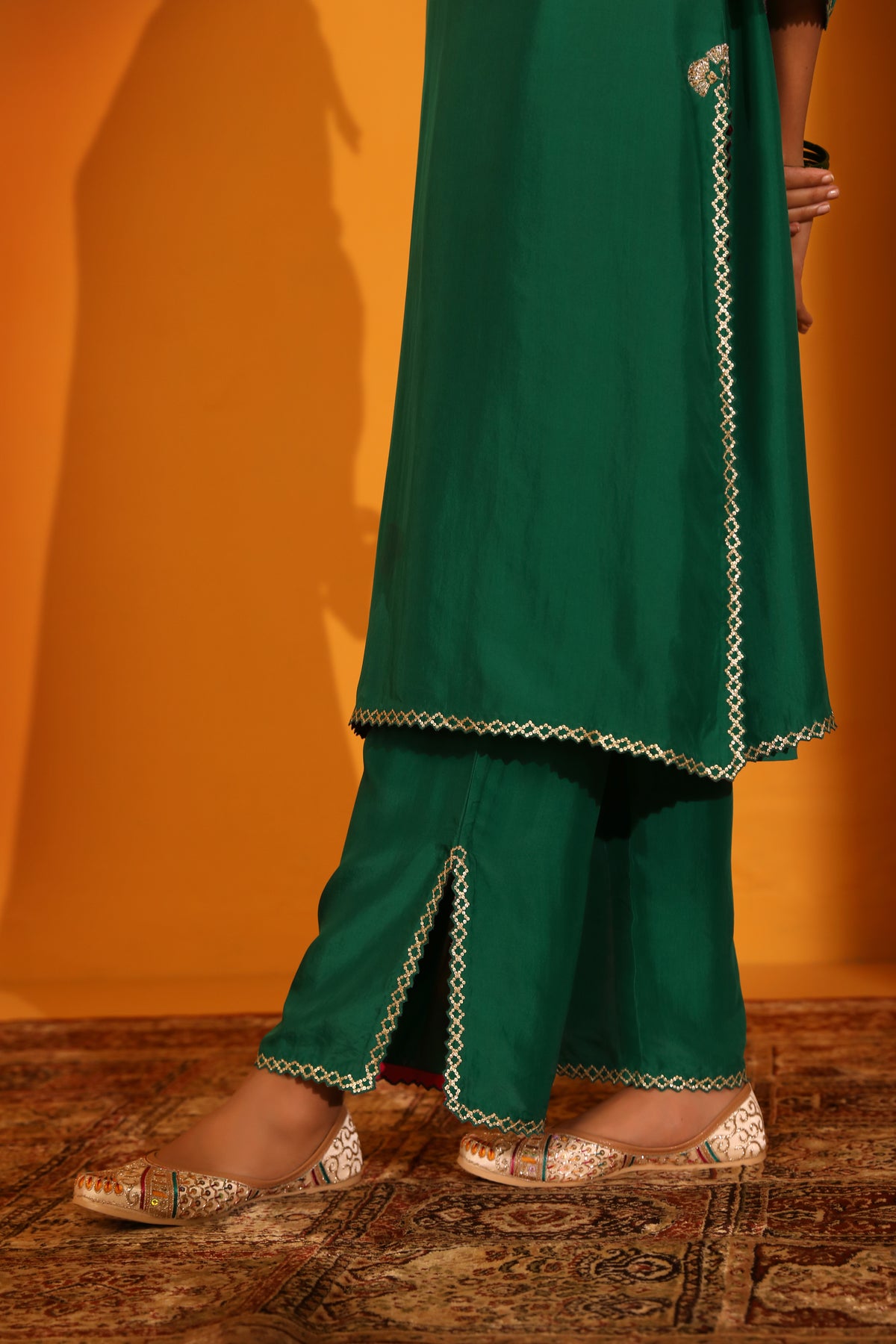 Kriti Kurta Set