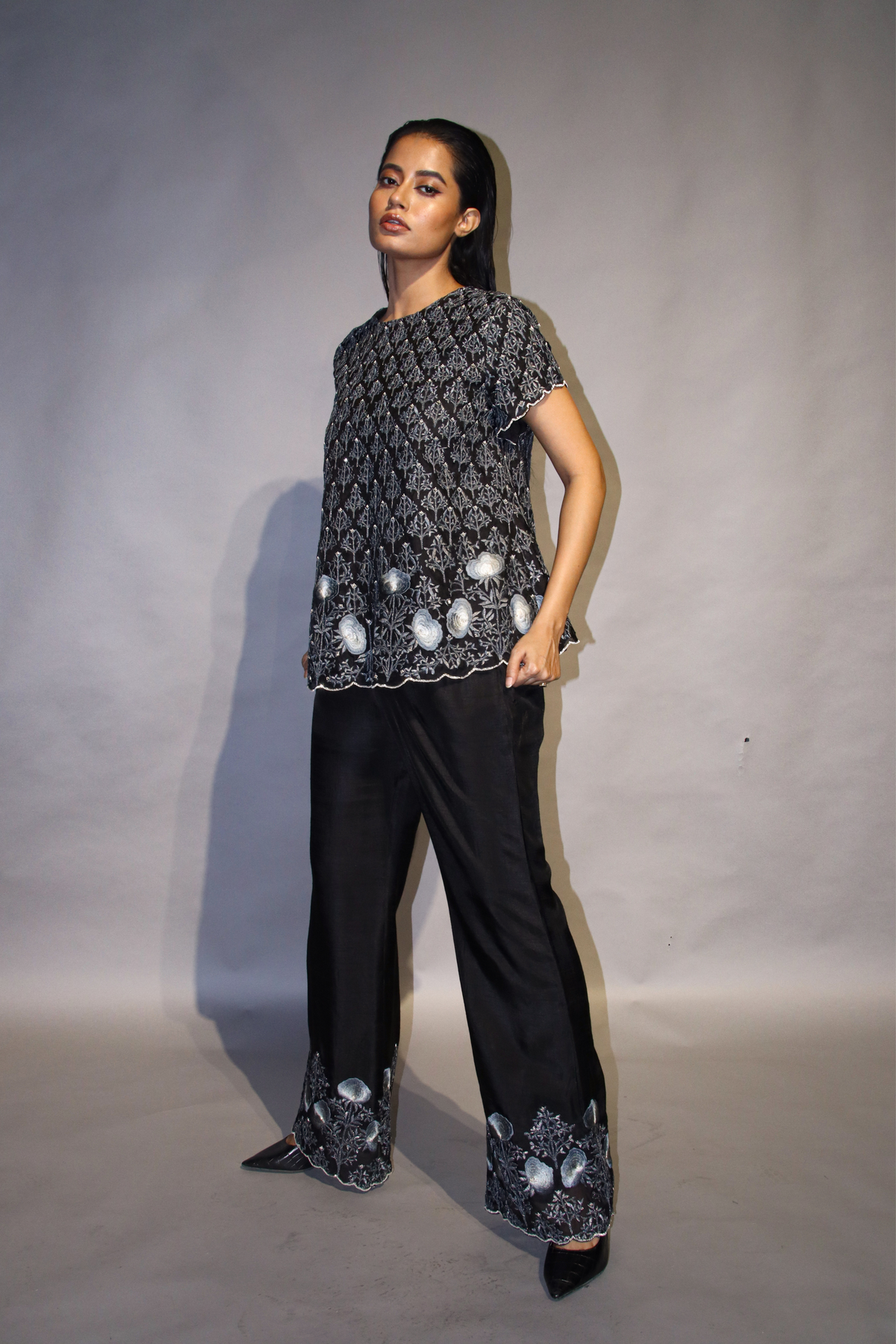 Zahra Embroidery Top And Pant