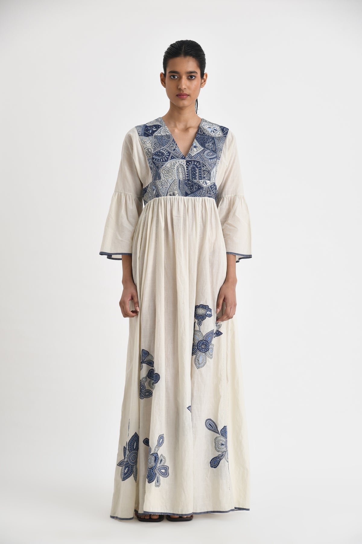 Opatija Floral Embroiderd Dress