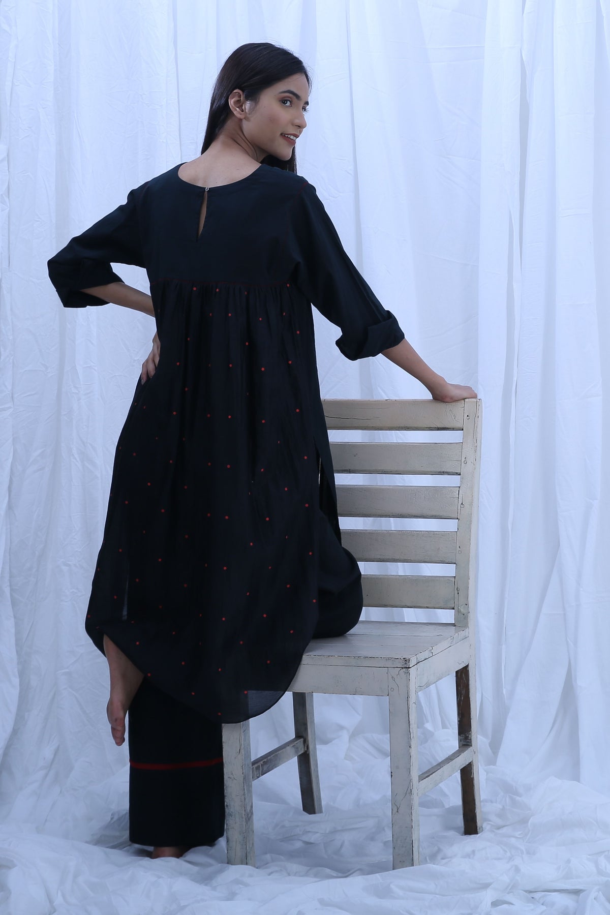 Black Red Dot Round Neck Kurta Set