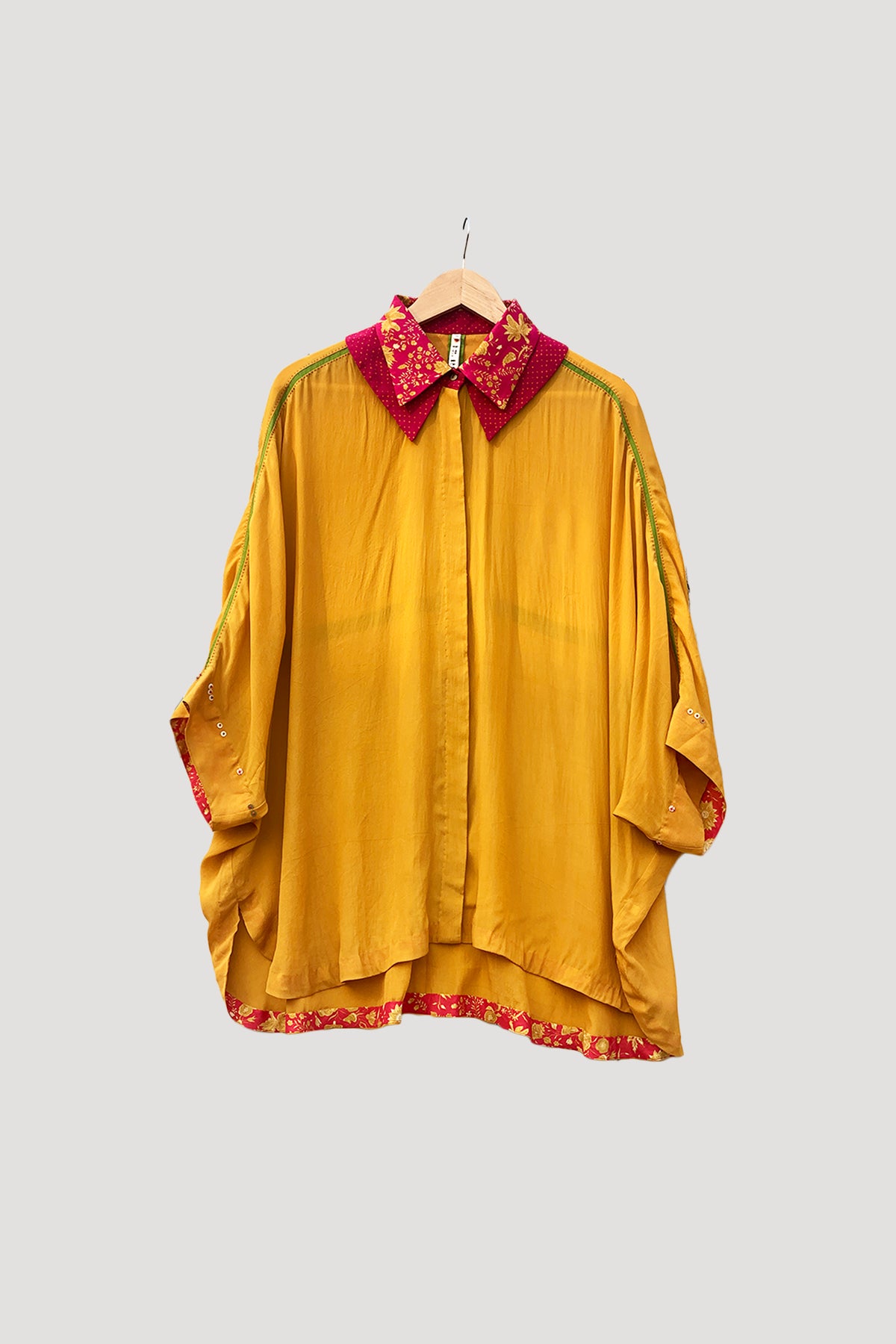 Mandala shirt in yellow