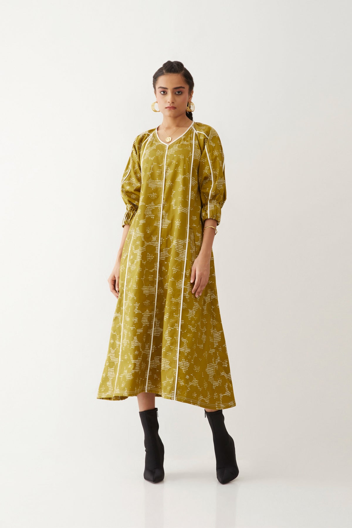 Frida Dress With Void Print