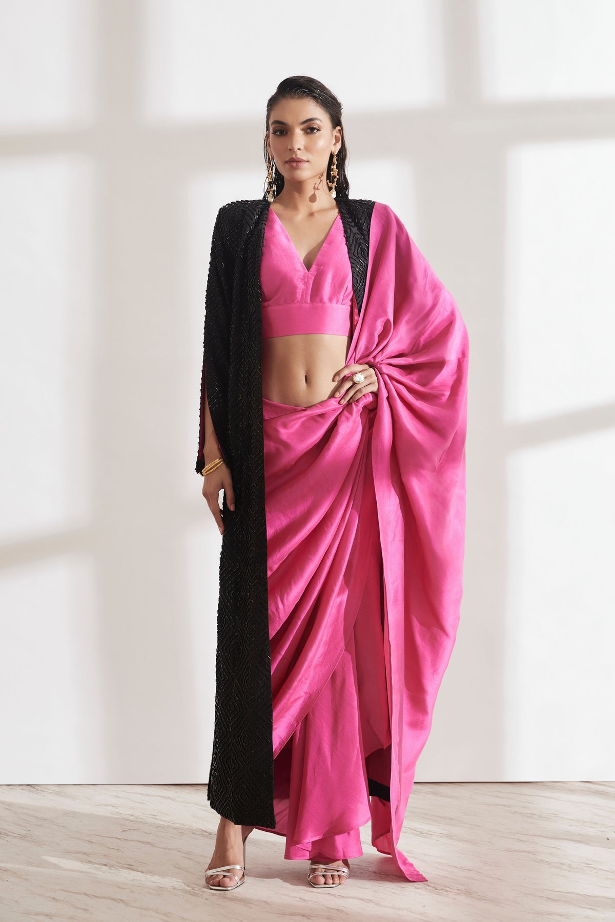 Masai Godet Fuschia &amp; Black Sari