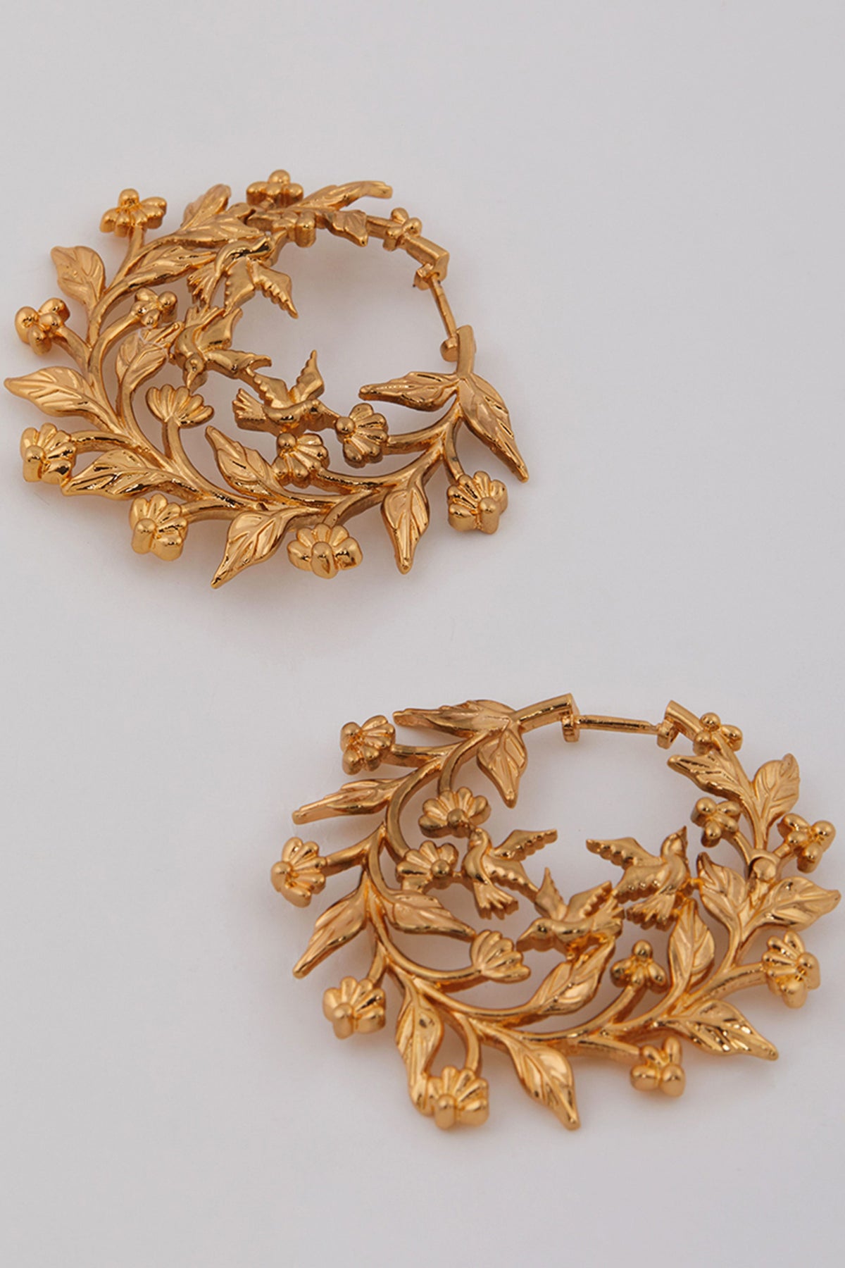 Yellow gold harmony earrings