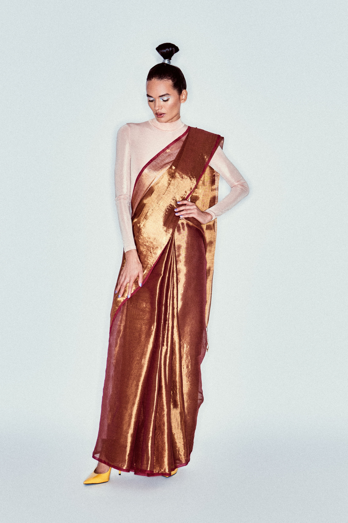 Copper Zari Soft Tissue Saree