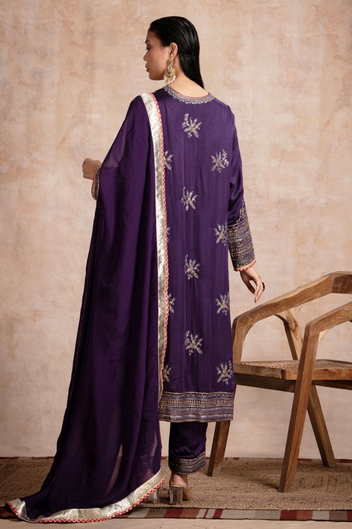 Fiza Aari Kurta Set Jamuni