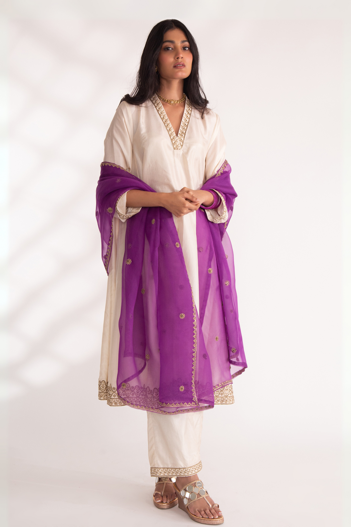 Ivory Dhriti Kurta Set