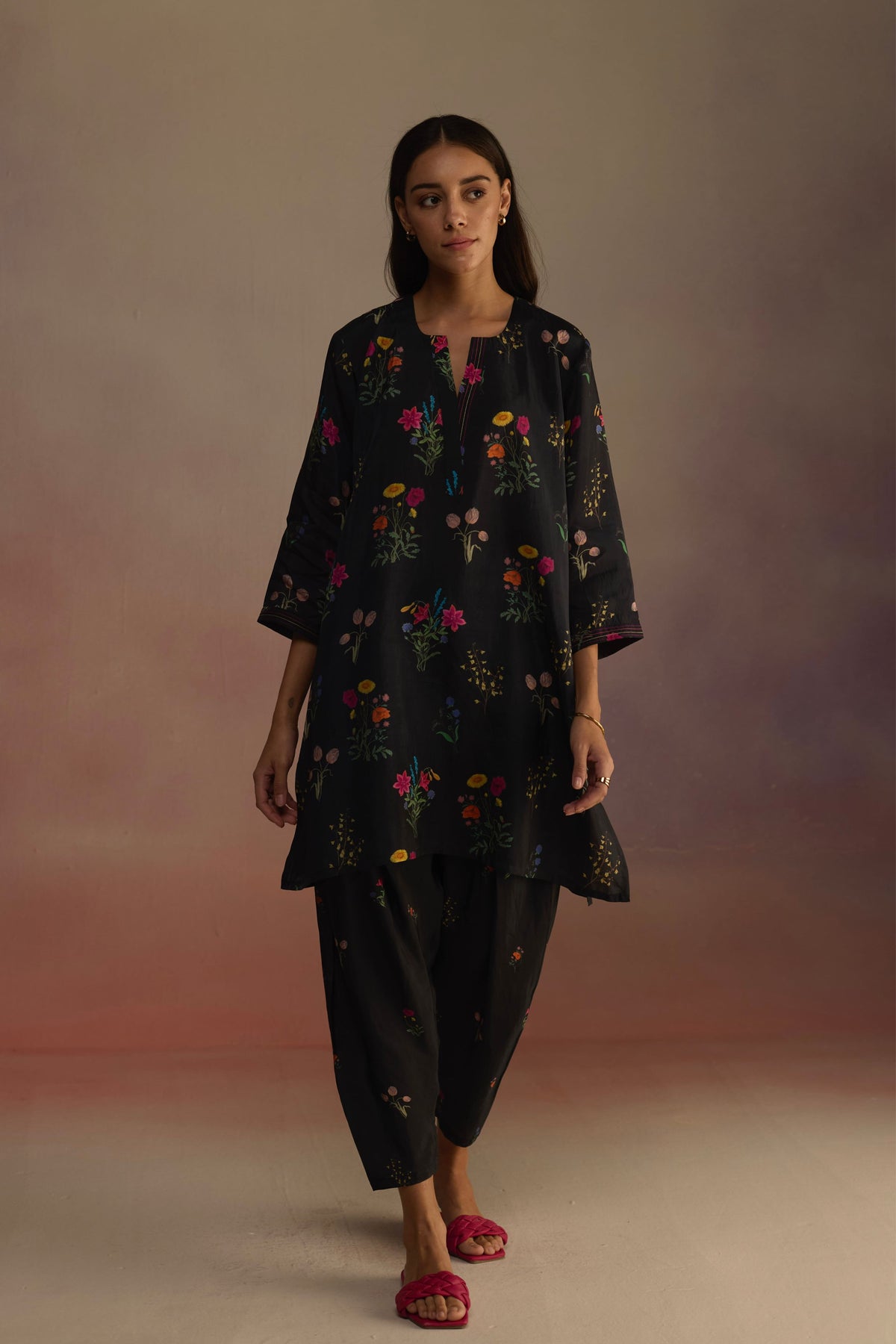 Zaira Short Black Kurta