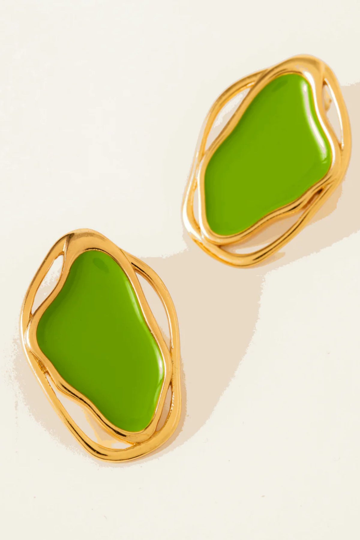 Cancun-l Green Gold Plating Earrings