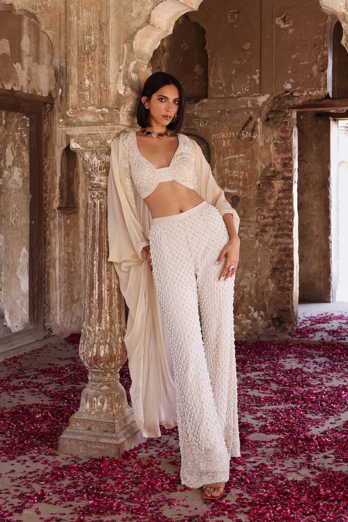 Niveda Cape and Pants