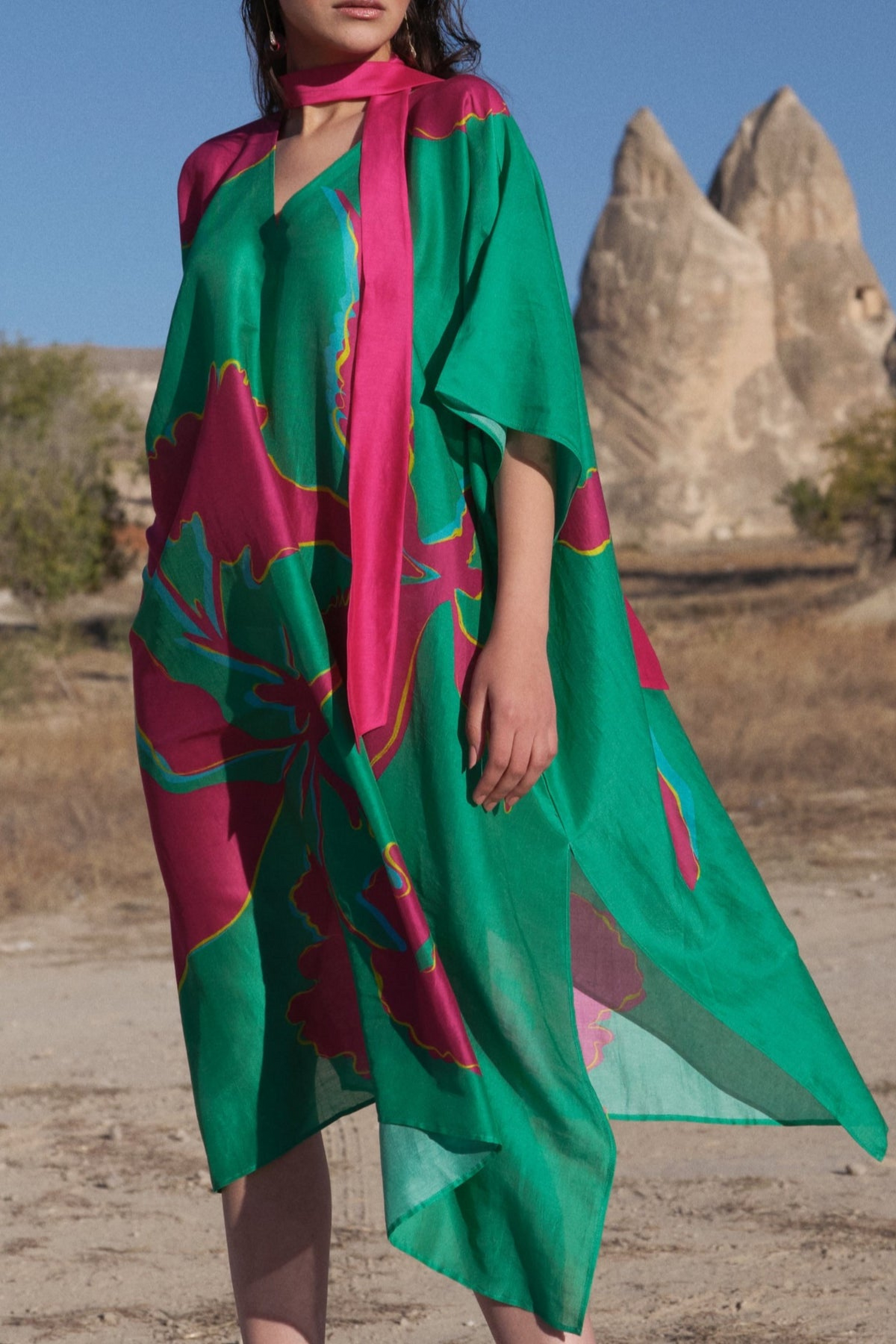 Boxy Kaftan With Neck-tie Up