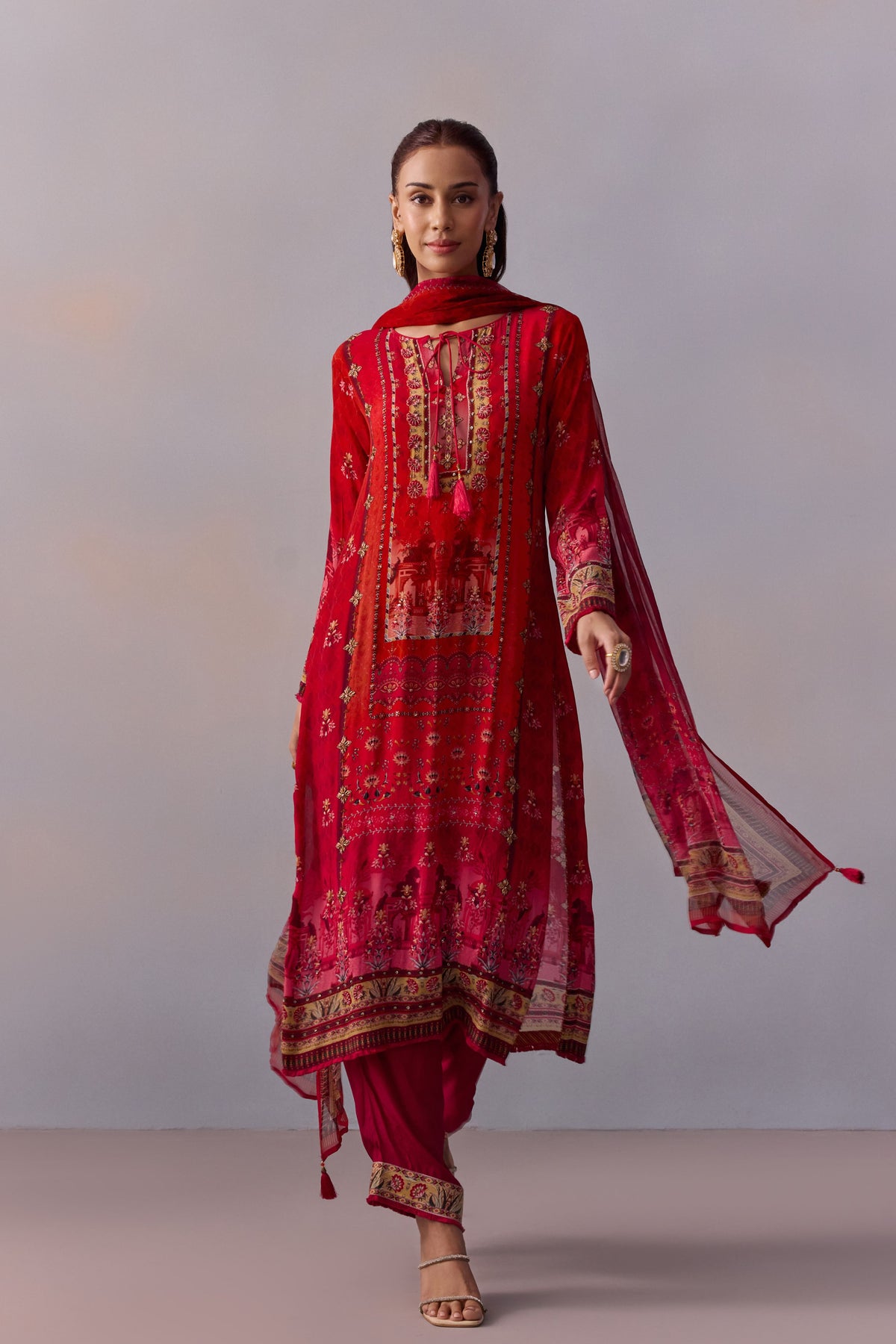 Red Shazia Kurta Set