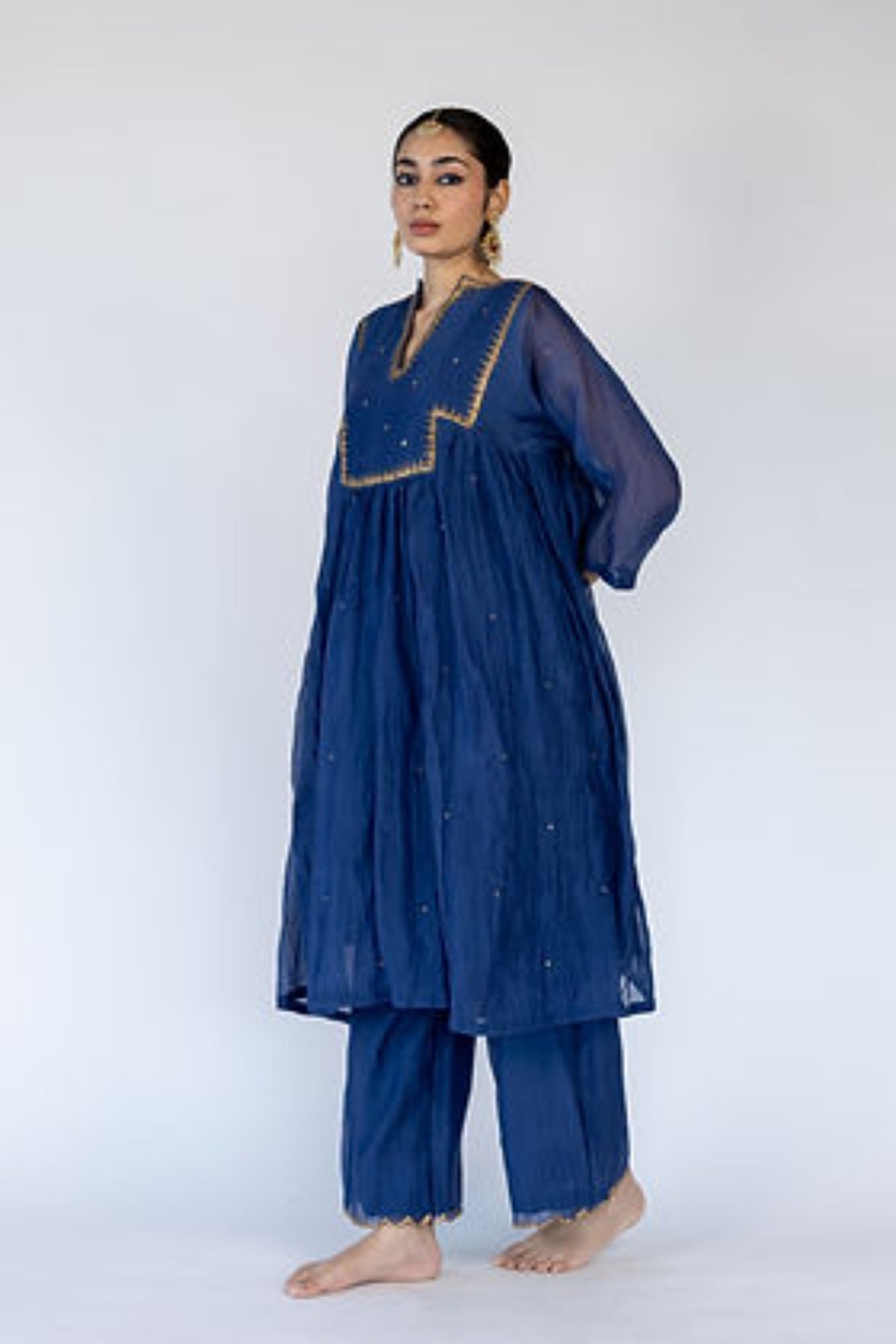 Farah Yoke Kurta Set