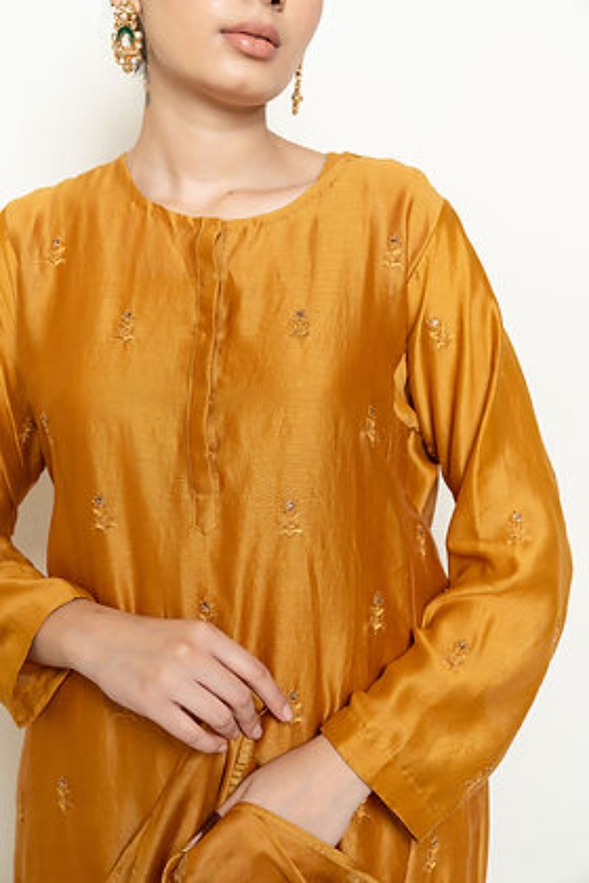 Roohi Kalidaar Kurta (set Of 3)