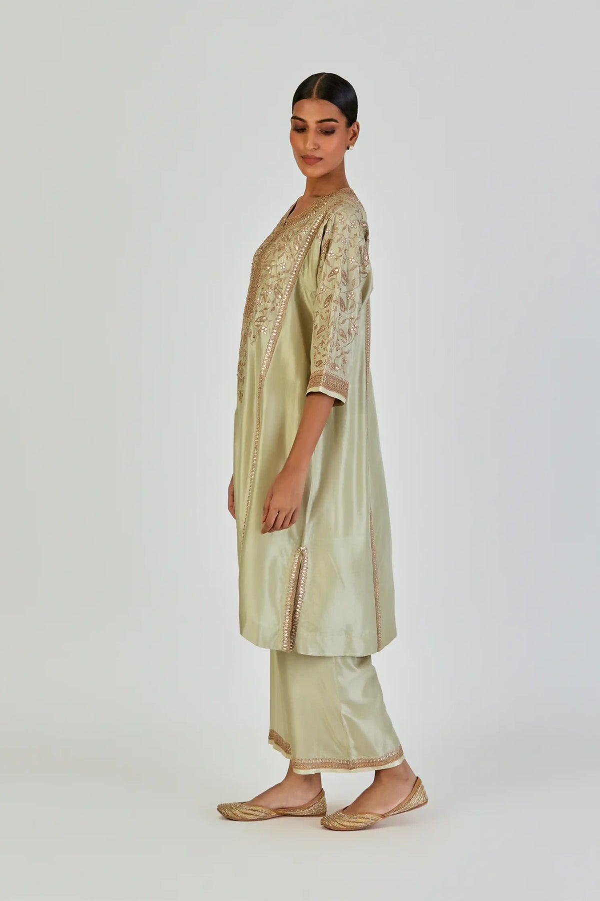 Ronak Kurta And Pant