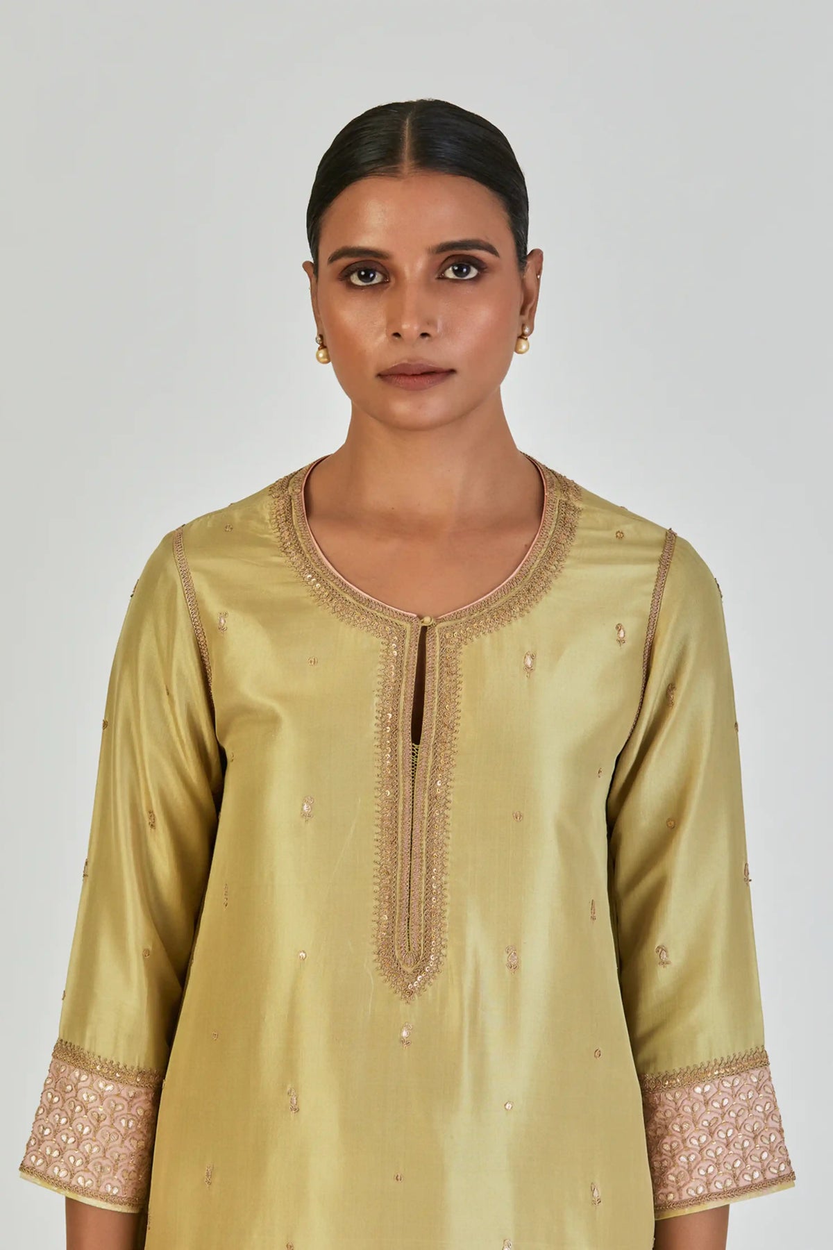 Almas Kurta And Sharara