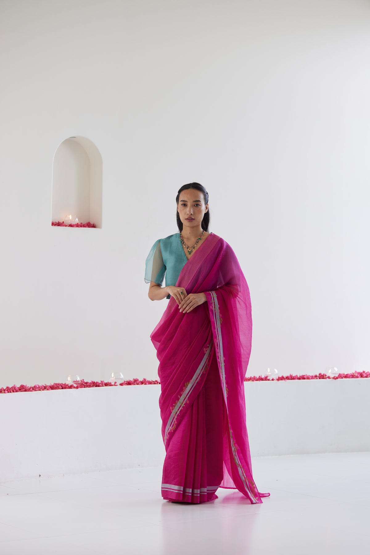 Nostalgic Embrace Jamdani Saree