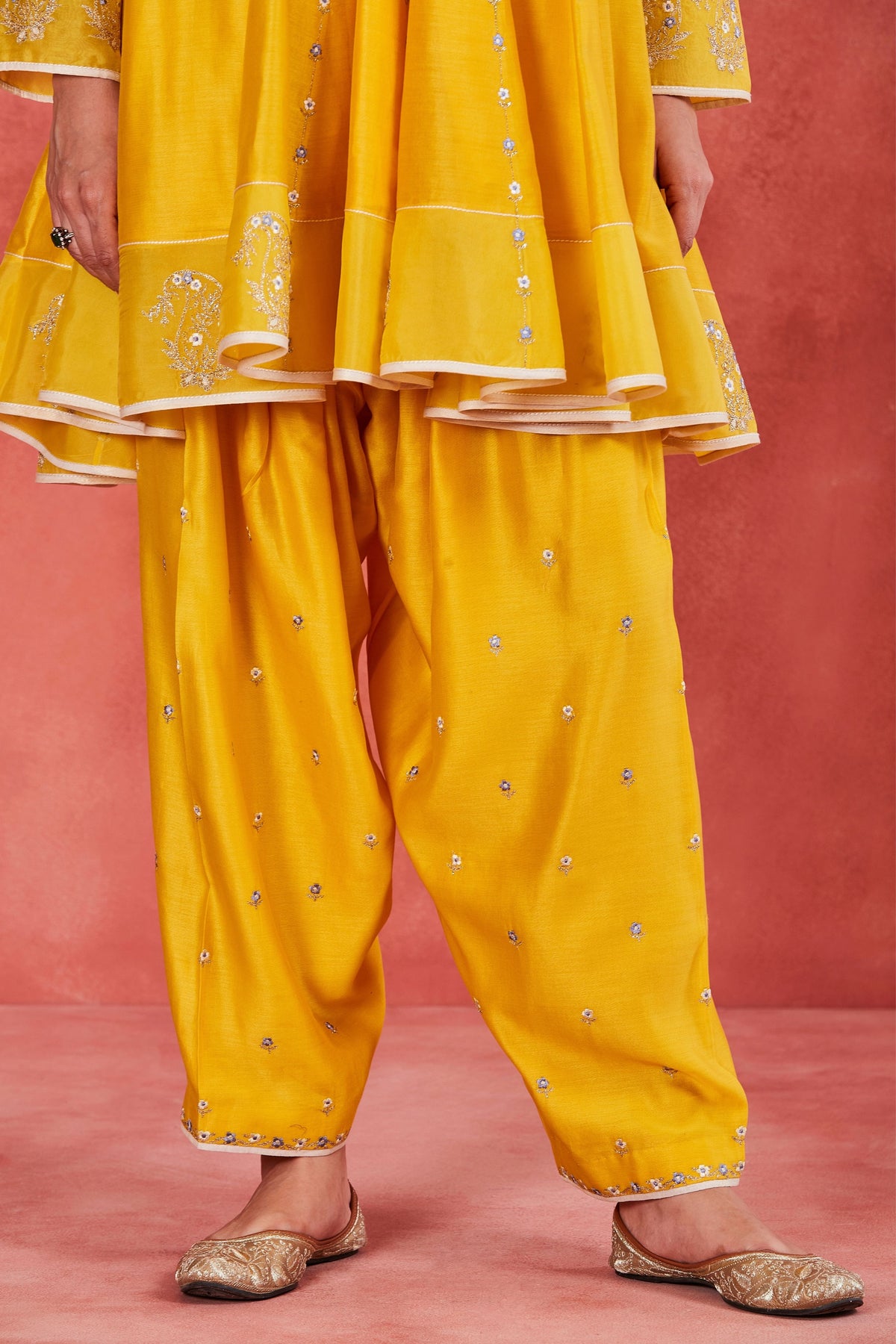 Raniya Anarkali Set