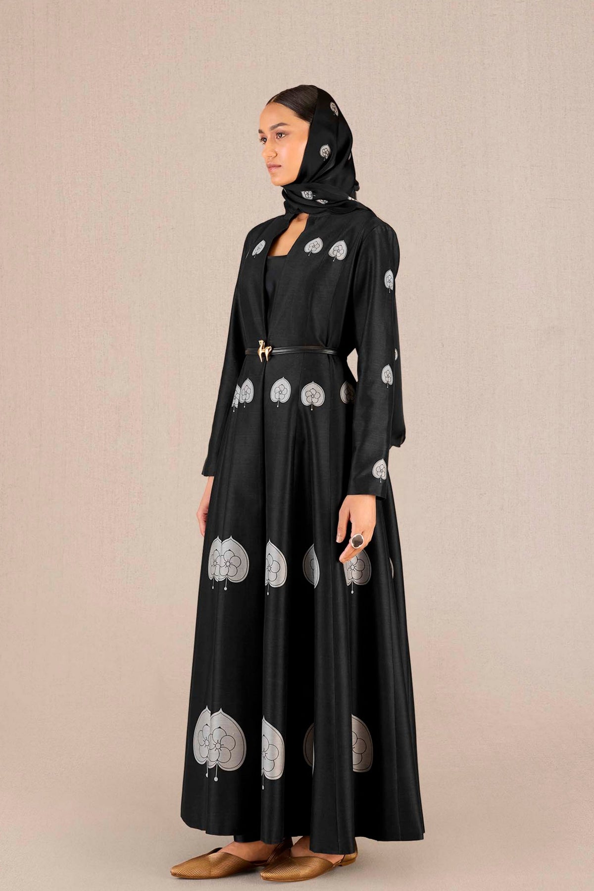 Aresha Jacket Set In Black