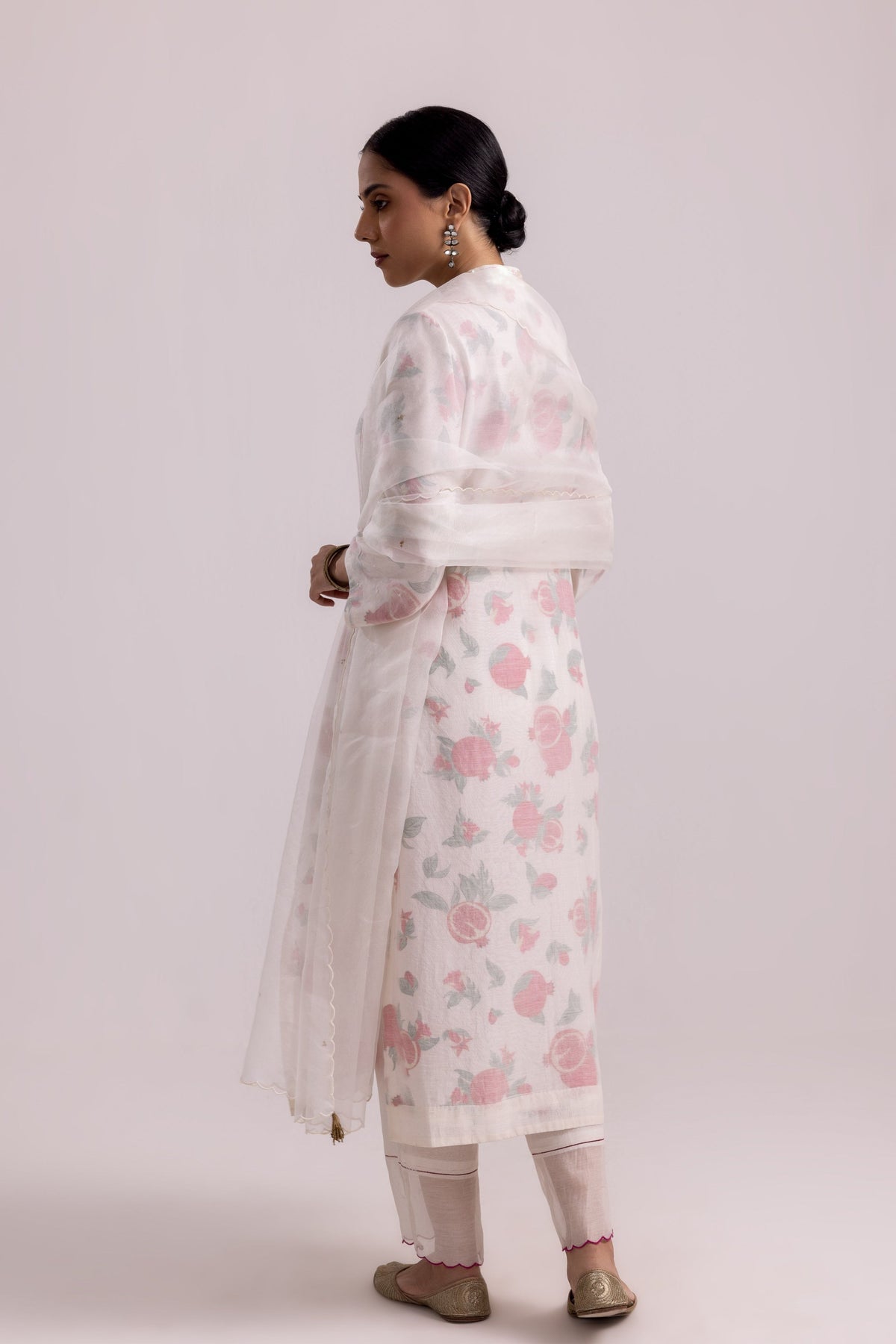 Farah White Kurta Set