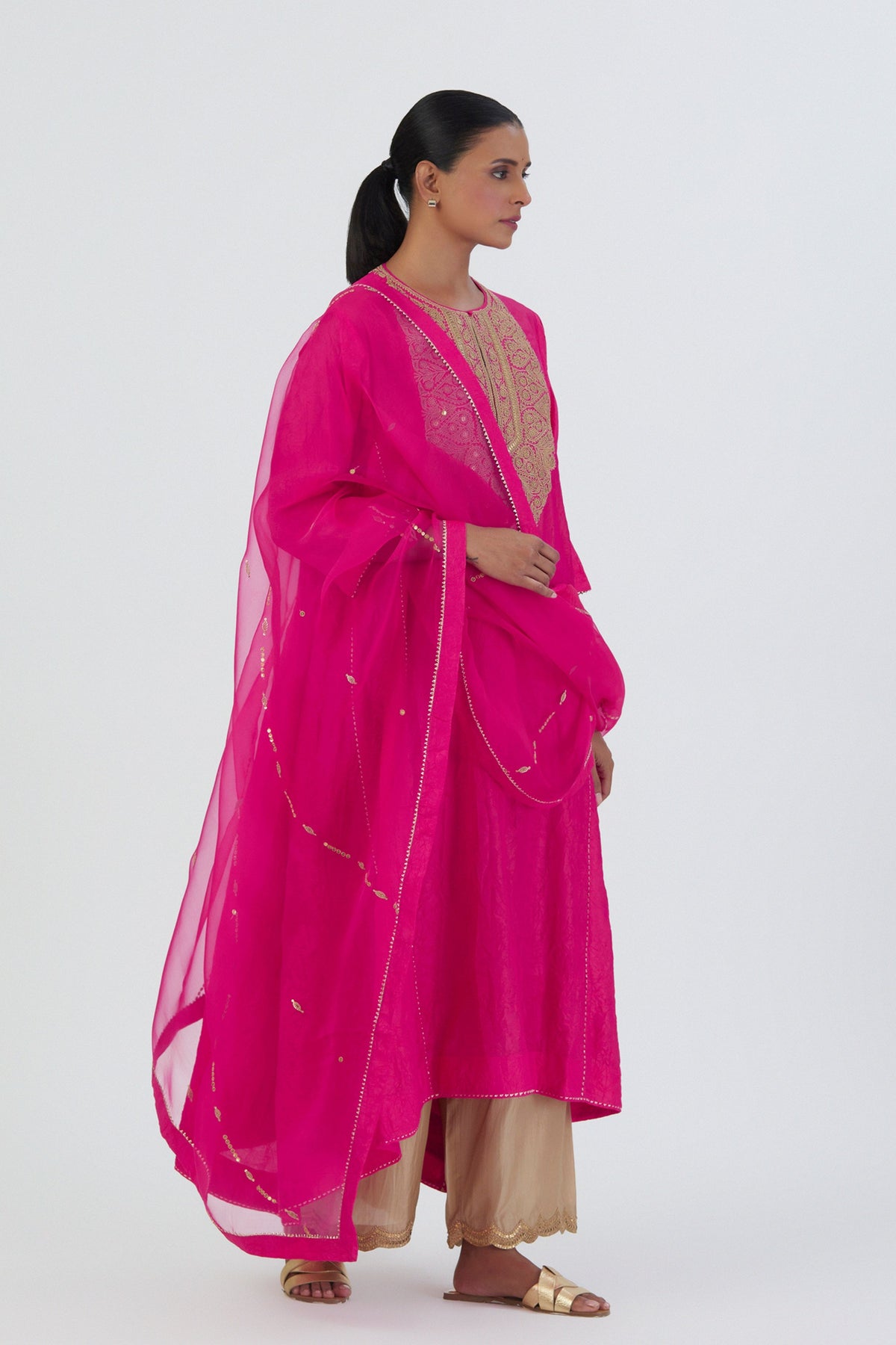 Mayar Fuschia Dupatta