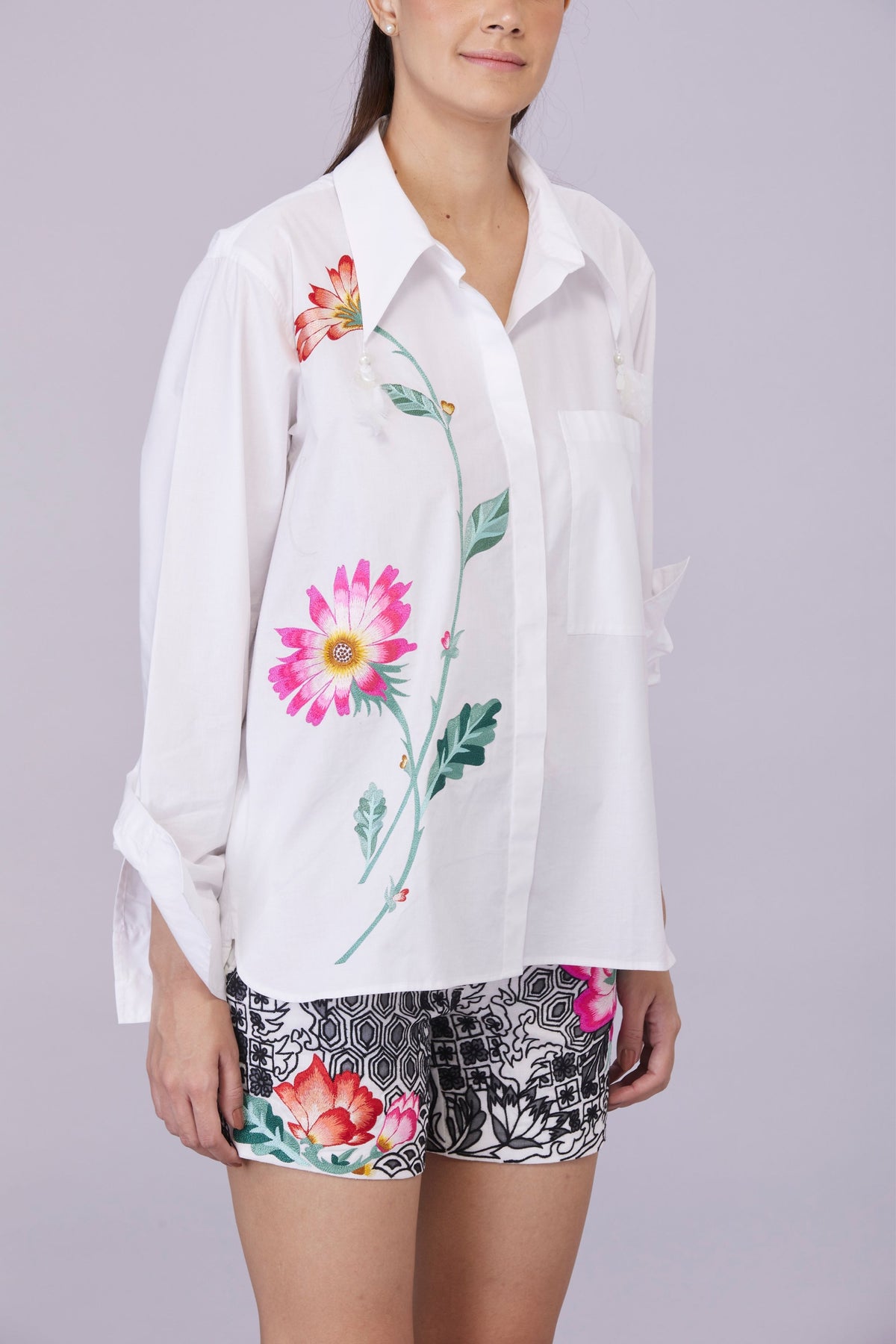 White Flower Embroidery Shirt