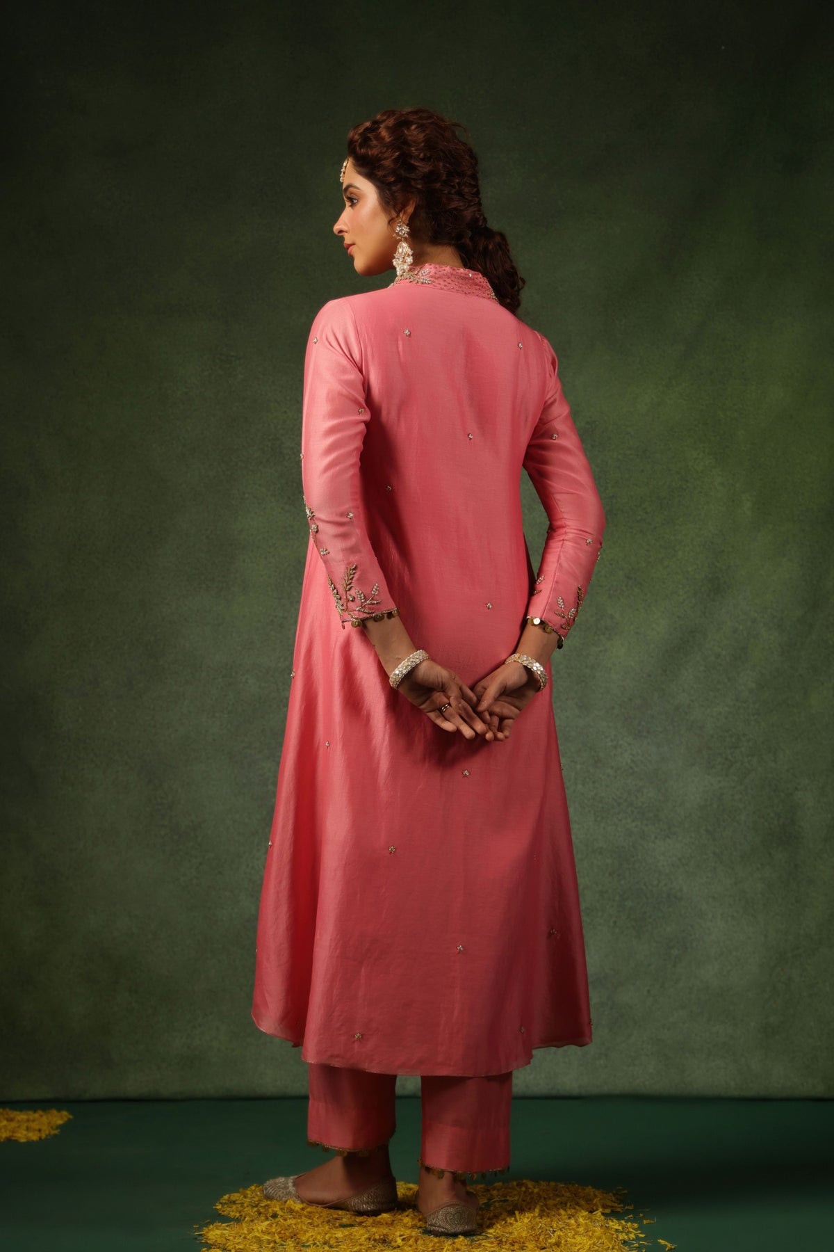 Pakeezah Phool Kurta Set