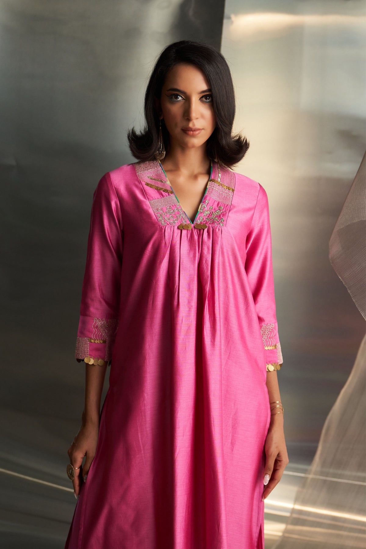 Pink V-neck Kurta Set