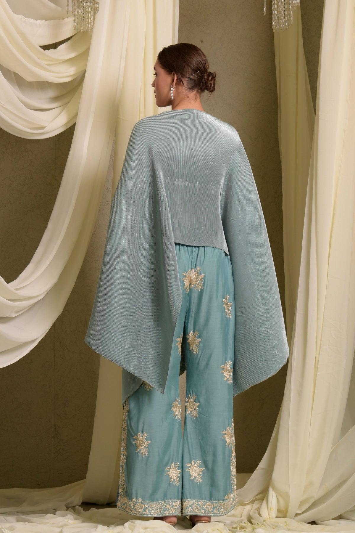 Reyna Gara Glazed Pleated Cape Mint Coordinated Set