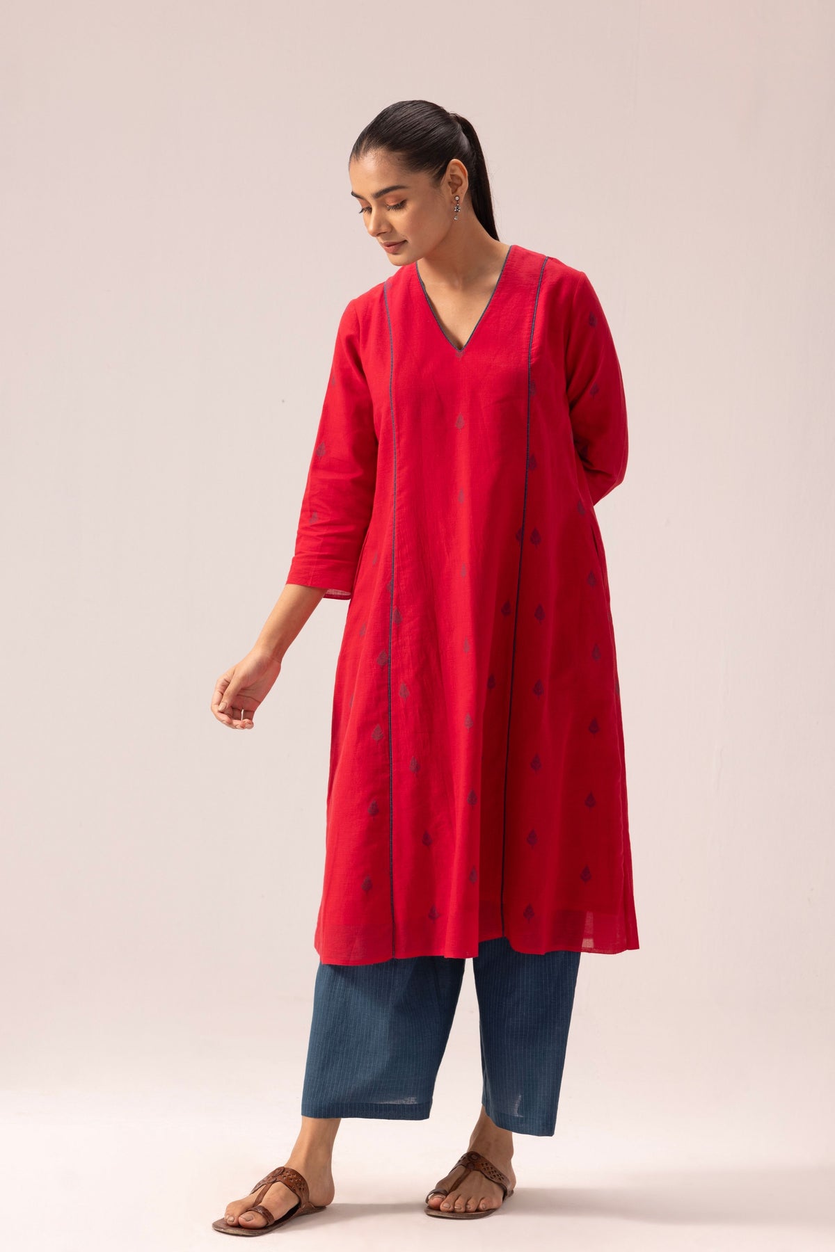 Shloka Red Kurta Set