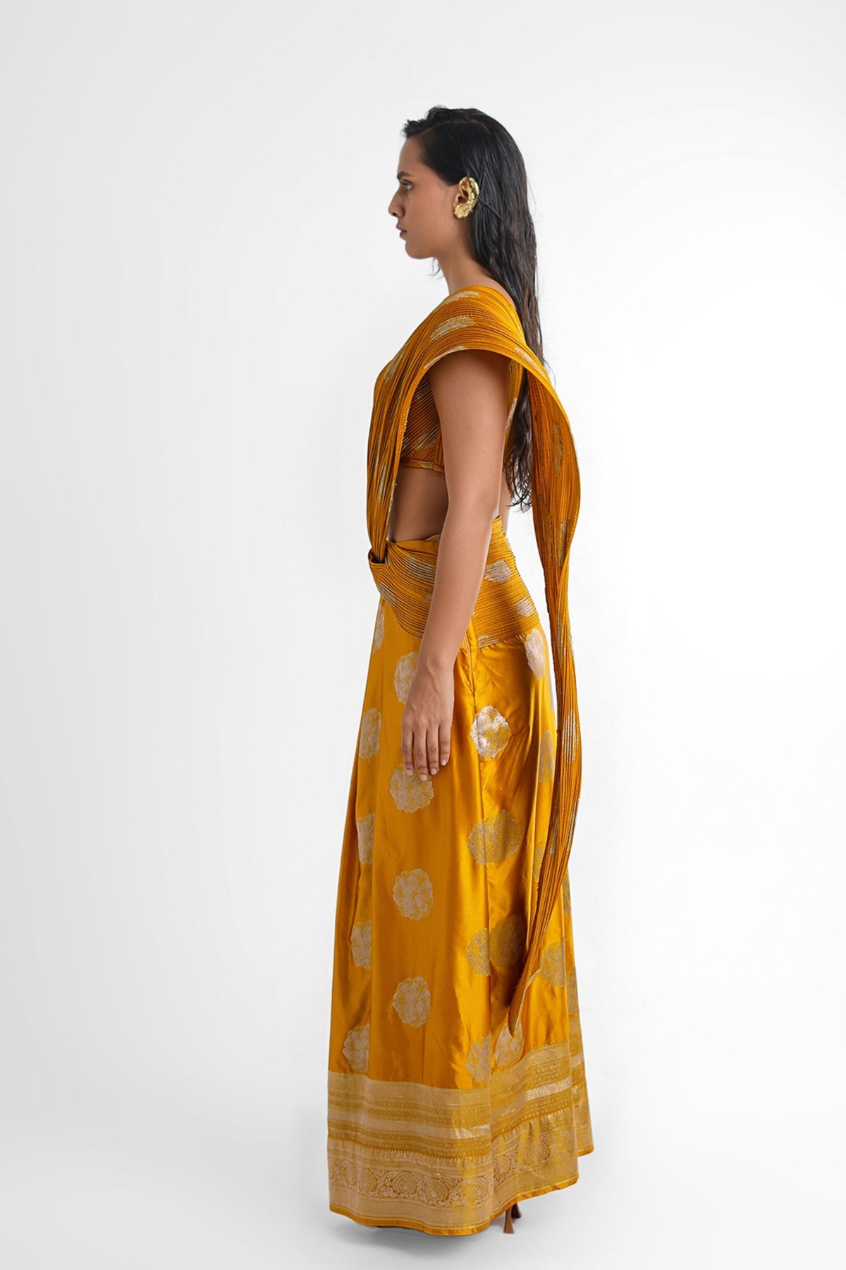 Alia Banarasi Pre-stitched Saree