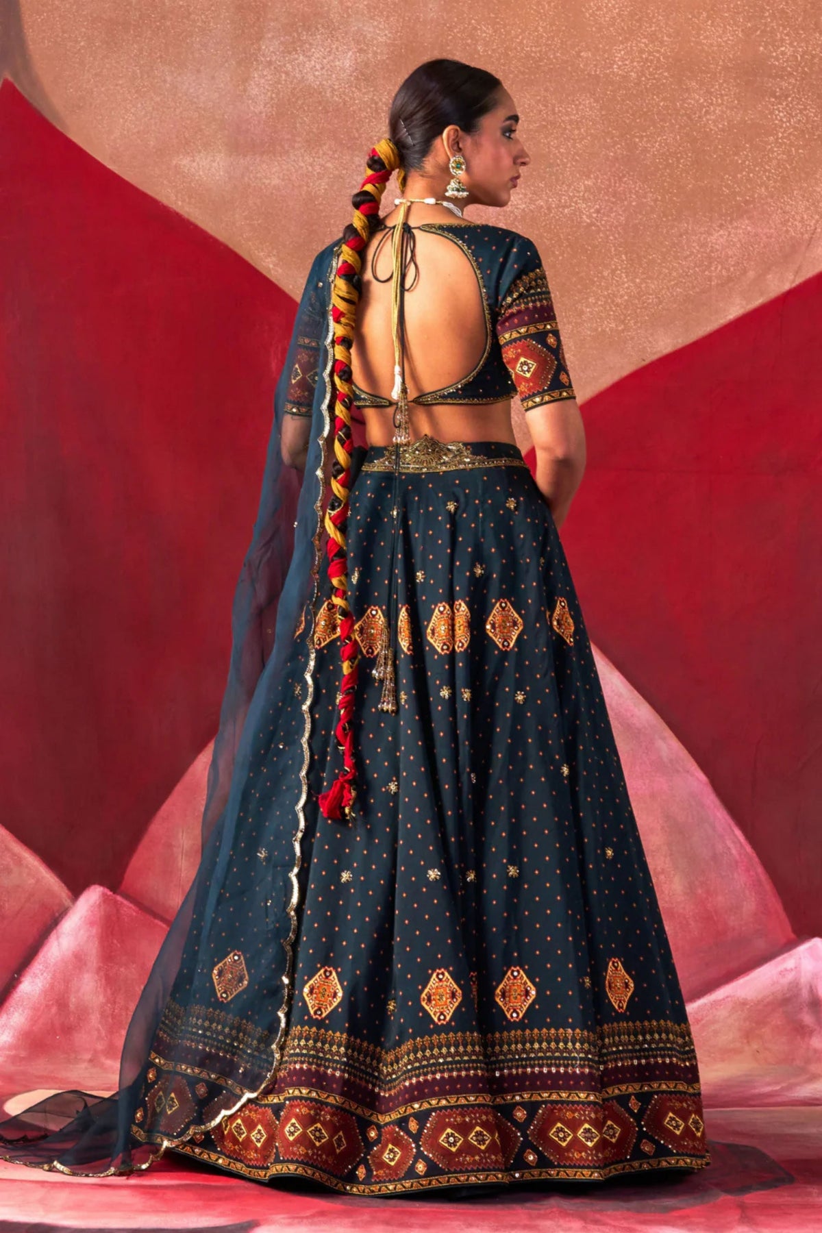 Menka Lehenga Set