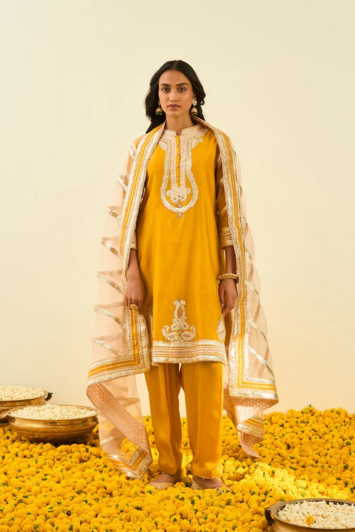 Sadiyah glaze mustard kurta set