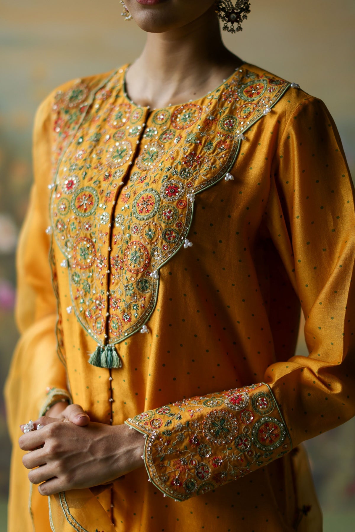 Naveli Kurta Set