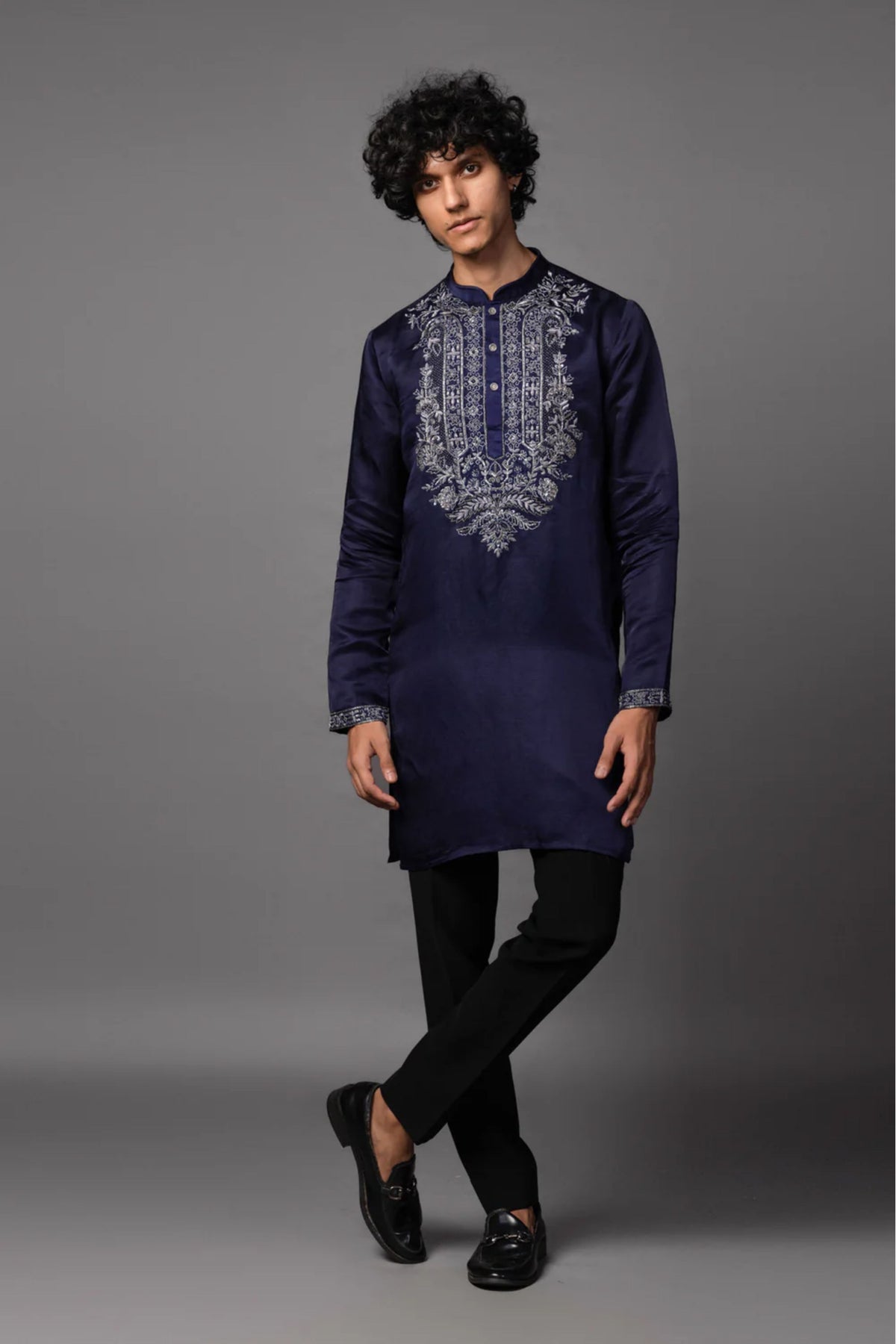 Regal Radiance Kurta Set