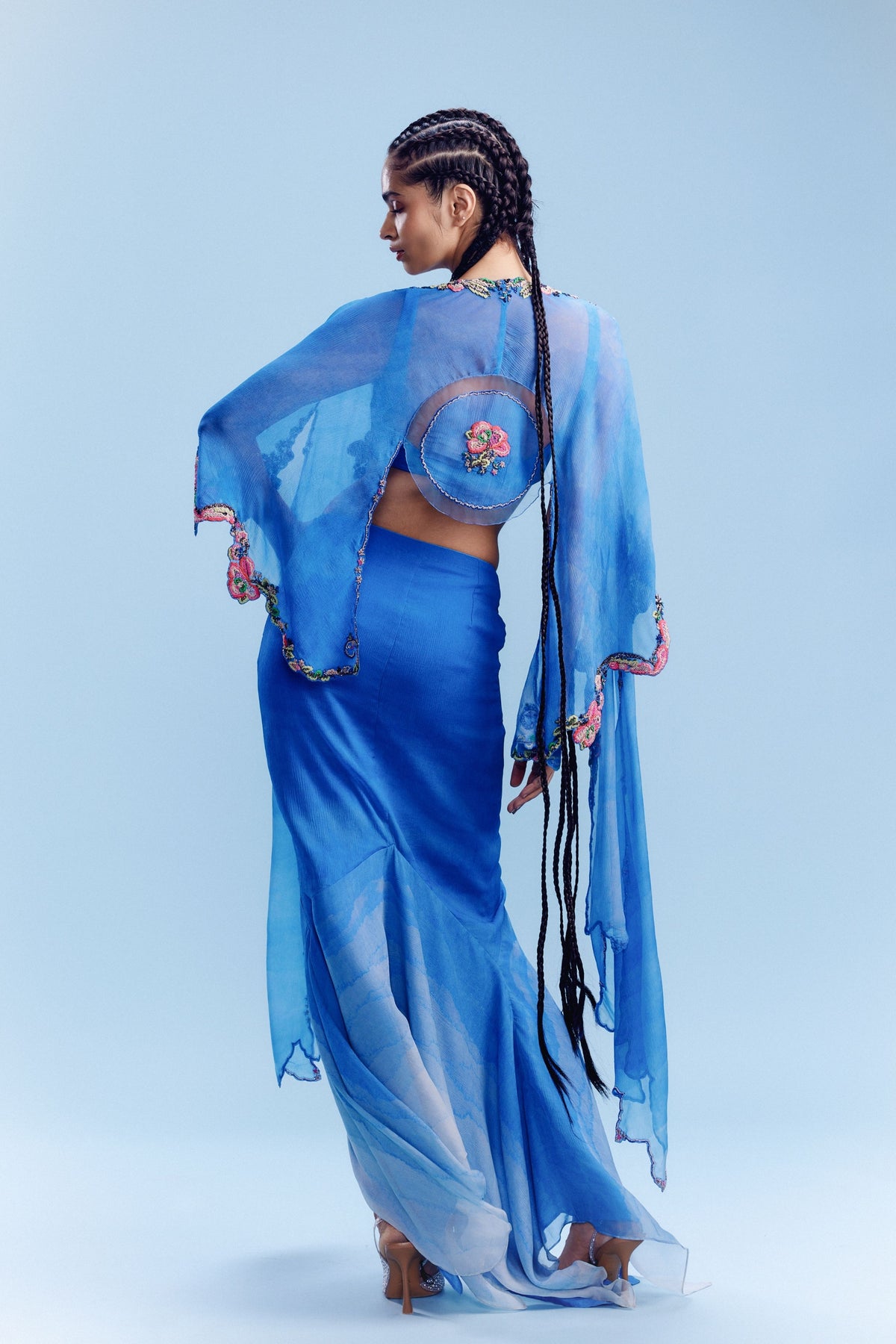 Zerya Cornflower Blue Cape Set