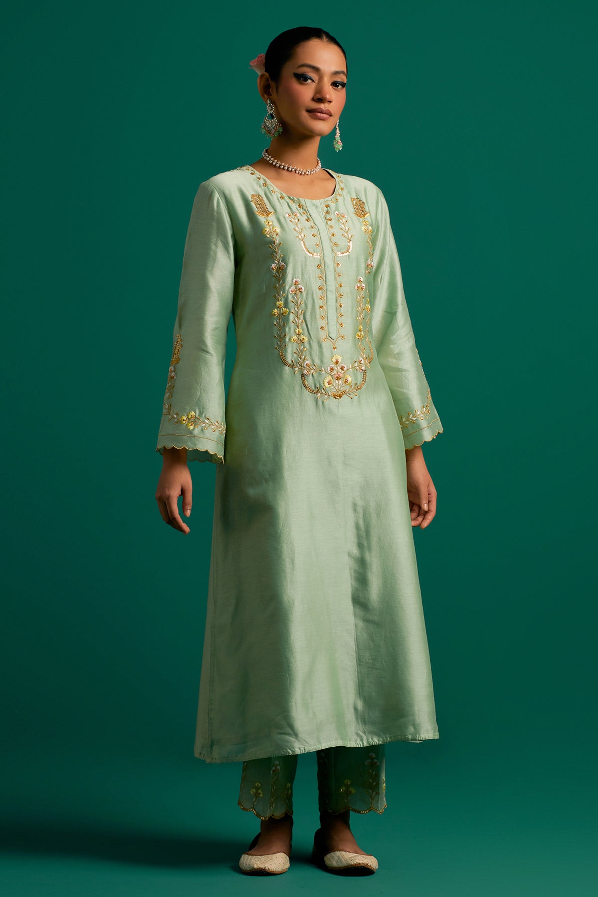 Green Silk Chanderi Kurta Set With Light Pink Dupatta