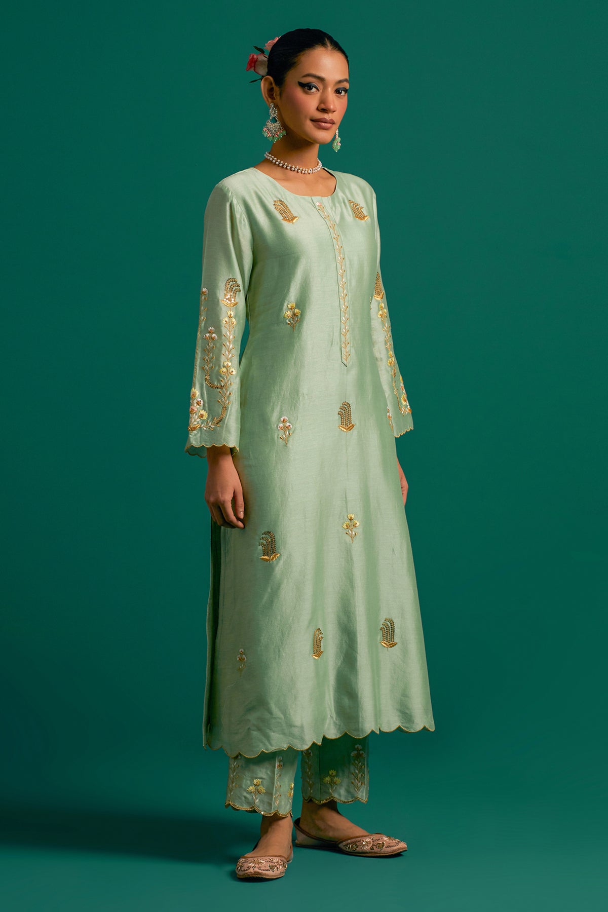 Green Silk Chanderi Kurta Set With Light Pink Dupatta