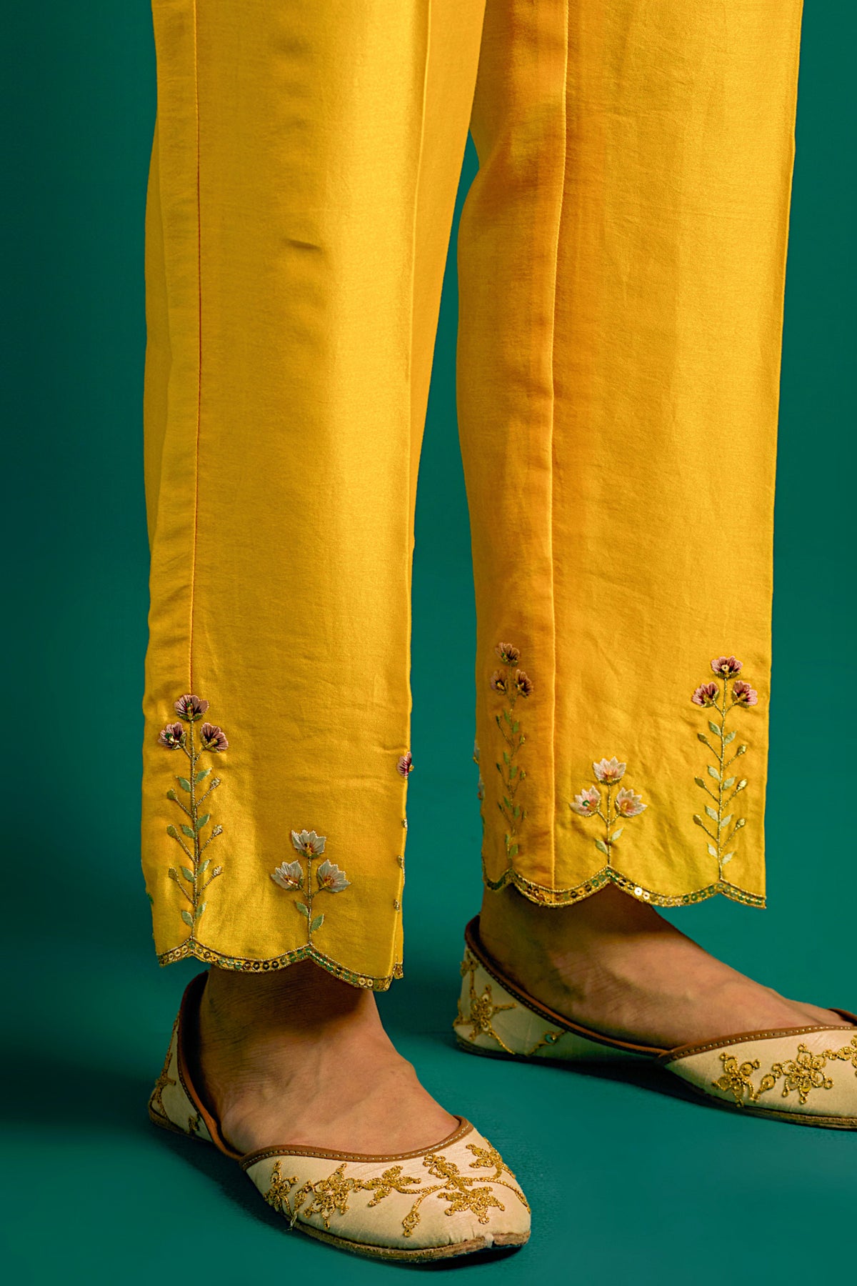 Yellow Silk Chanderi Kurta Set With Wine Dupatta