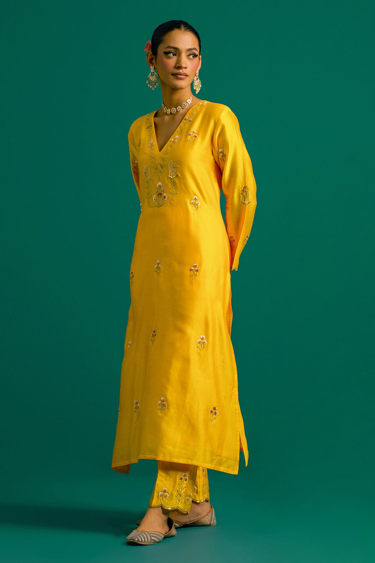 Yellow V Neck  Silk Chanderi Kurta Set With Green Dupatta