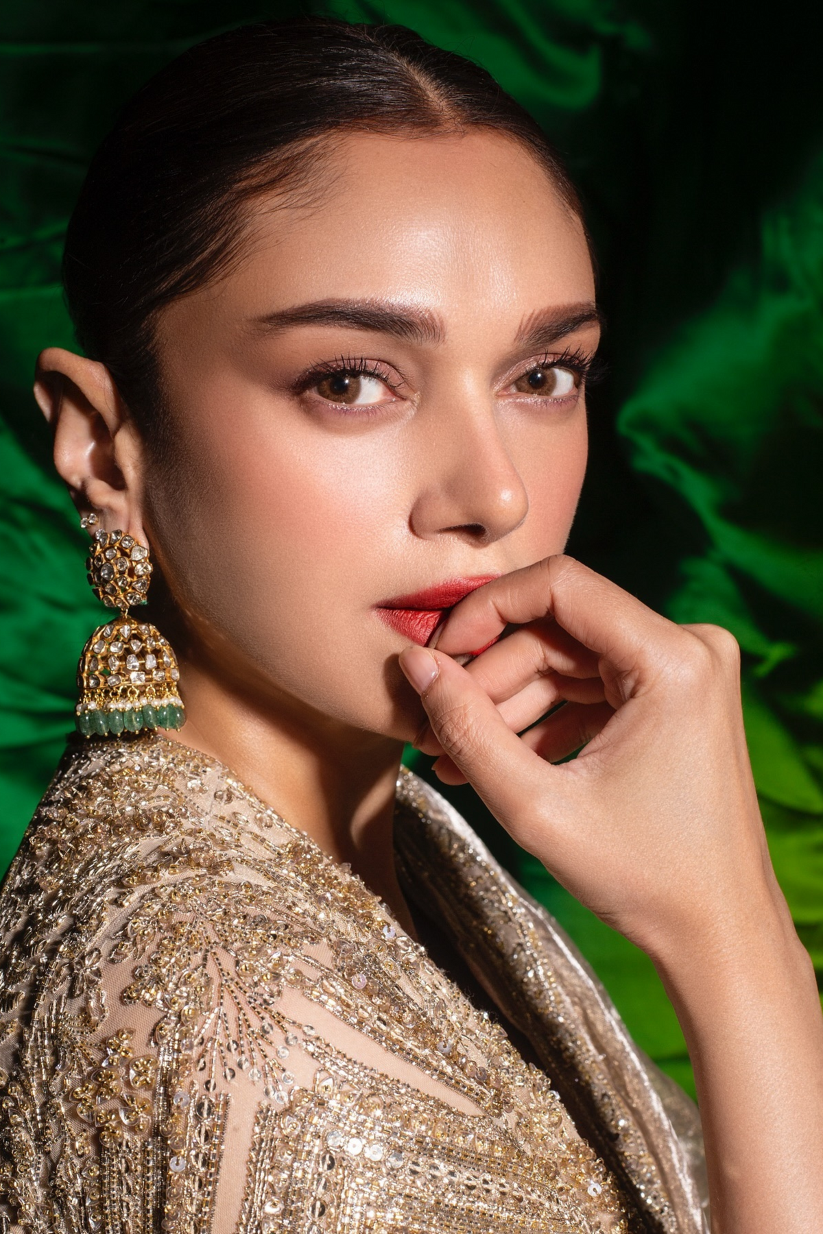 Aditi Rao Hydari in Ridhi Mehra