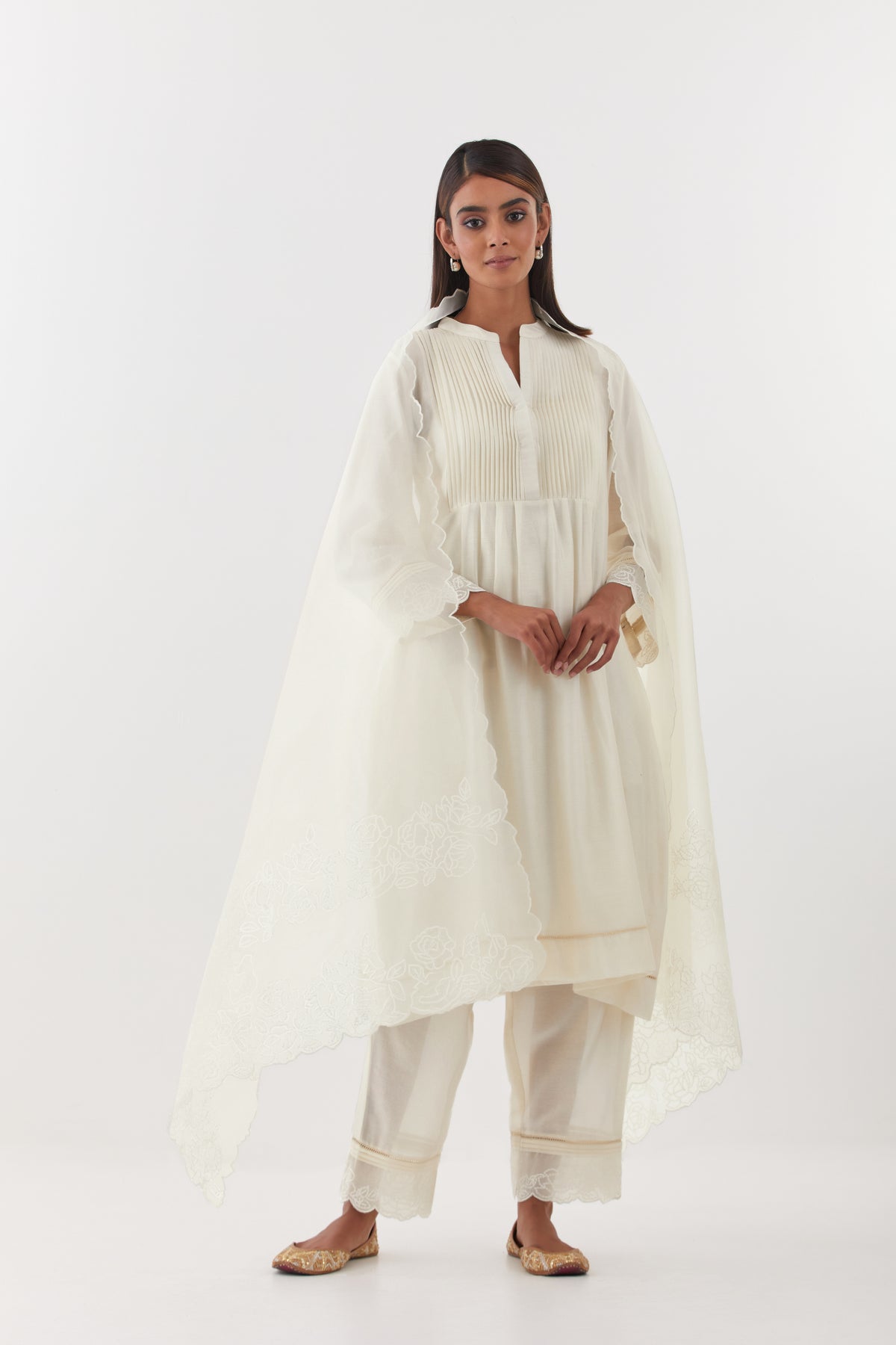 Gunjan Ivory Kurta Set