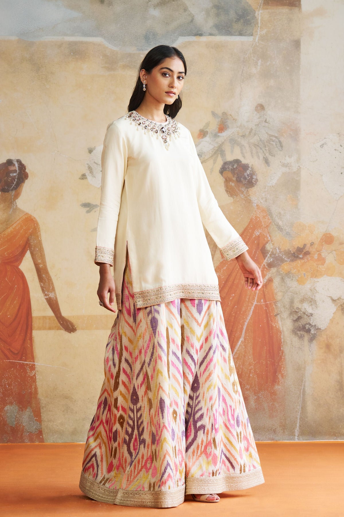 Jewelled Ivory Short Kurta Set